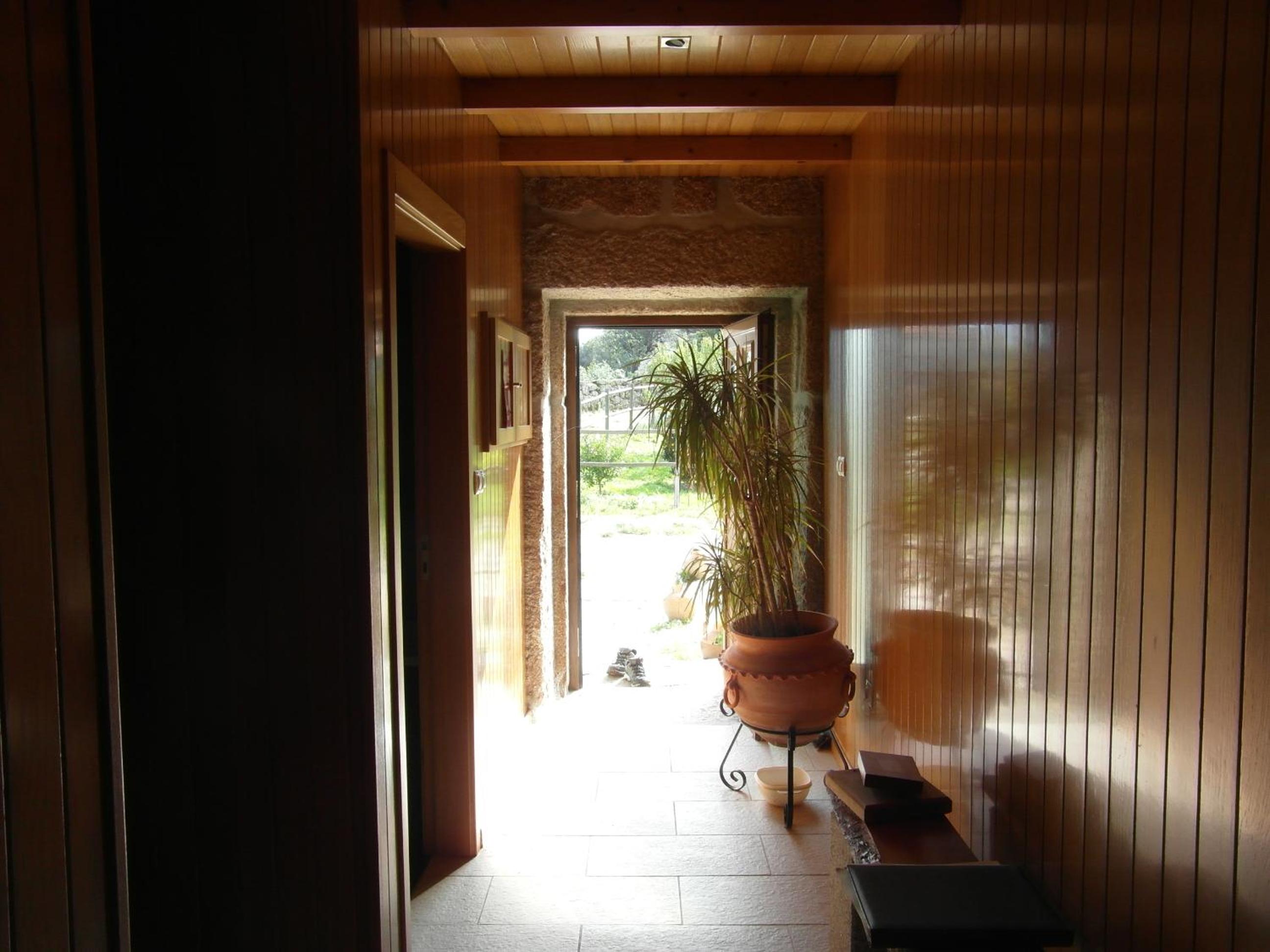 Photo 34
