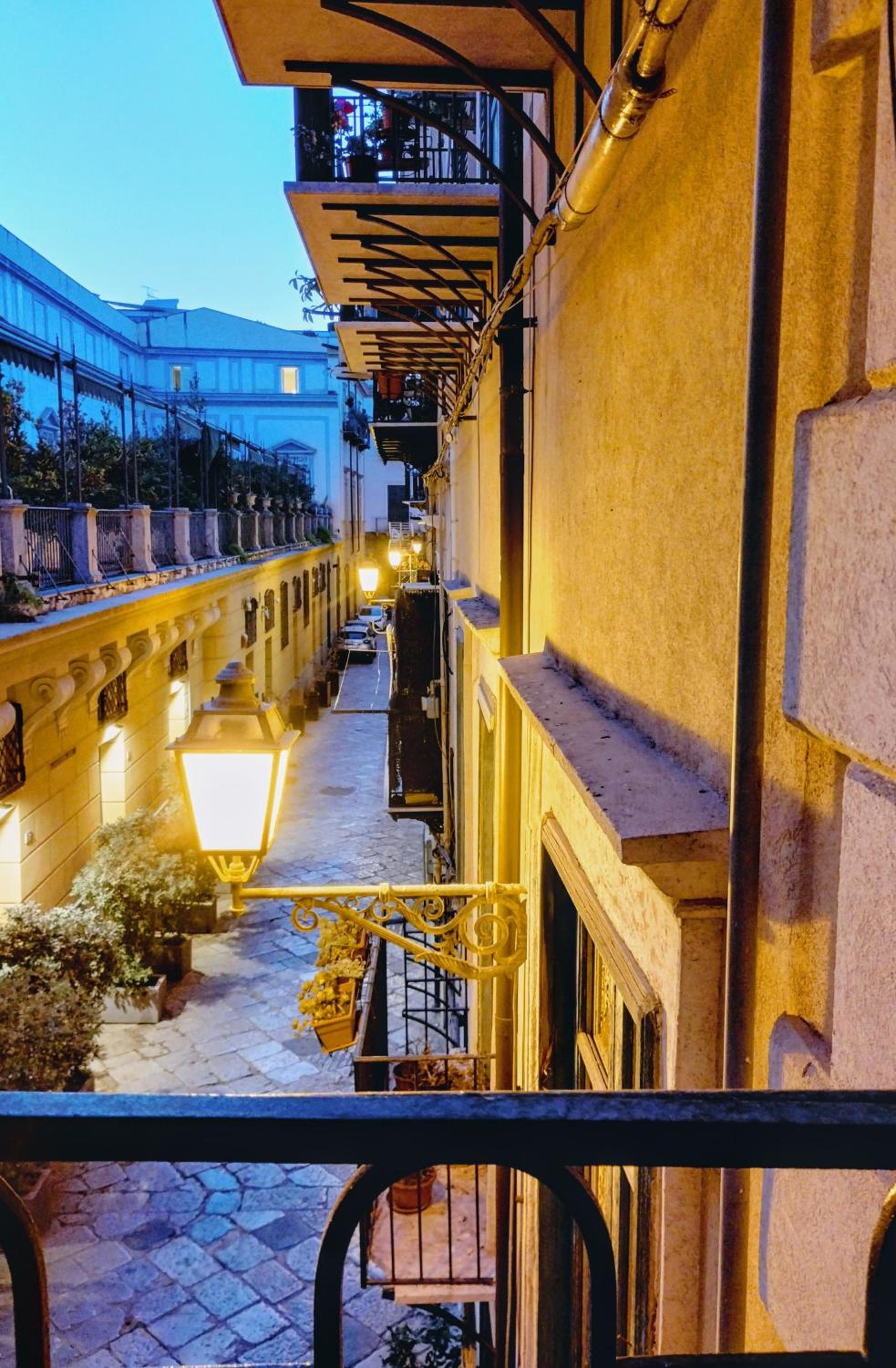 Domus Vetriera