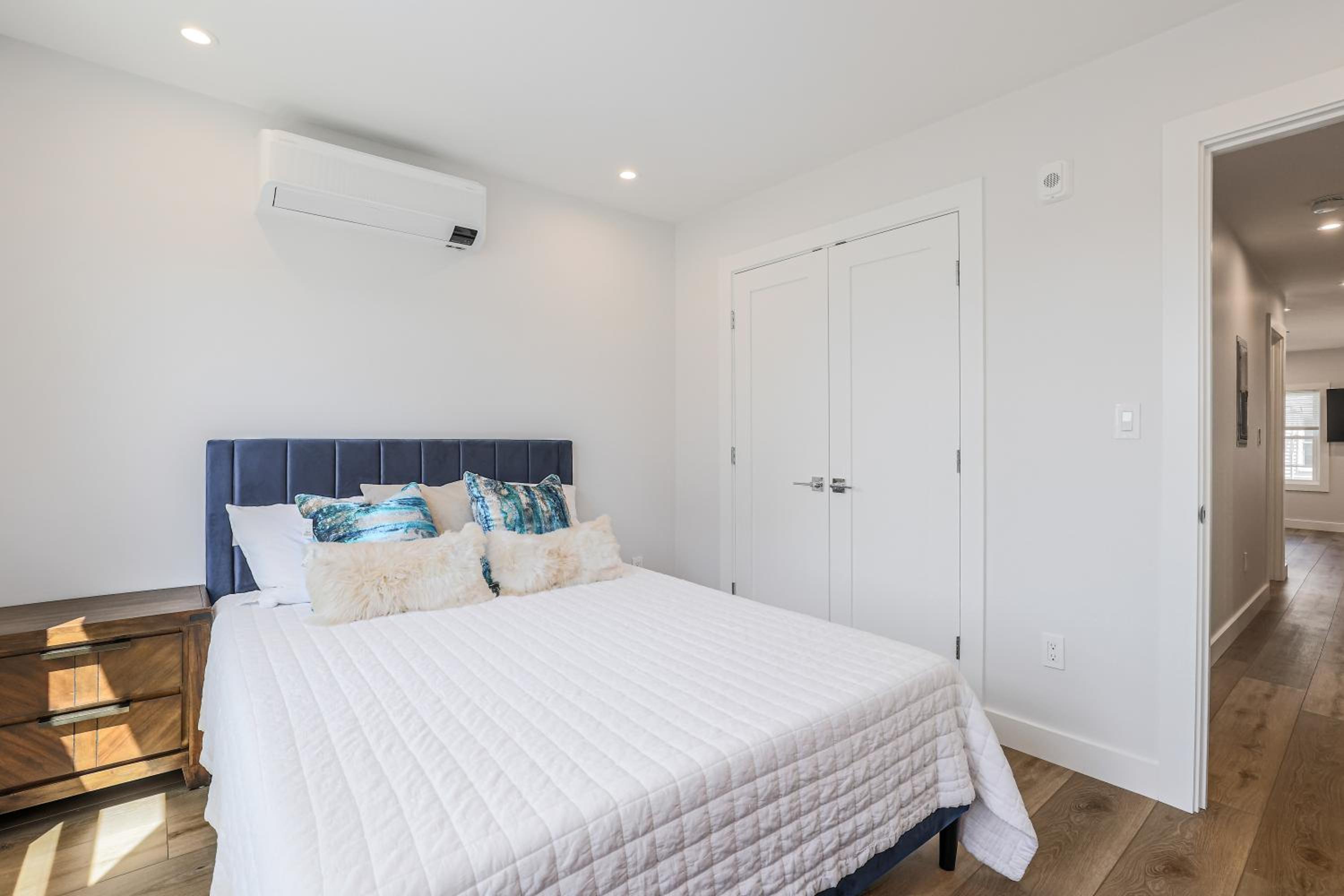 3BR2Bth parking, CambridgeBoston, WD, Subway, AC - Property Image 34