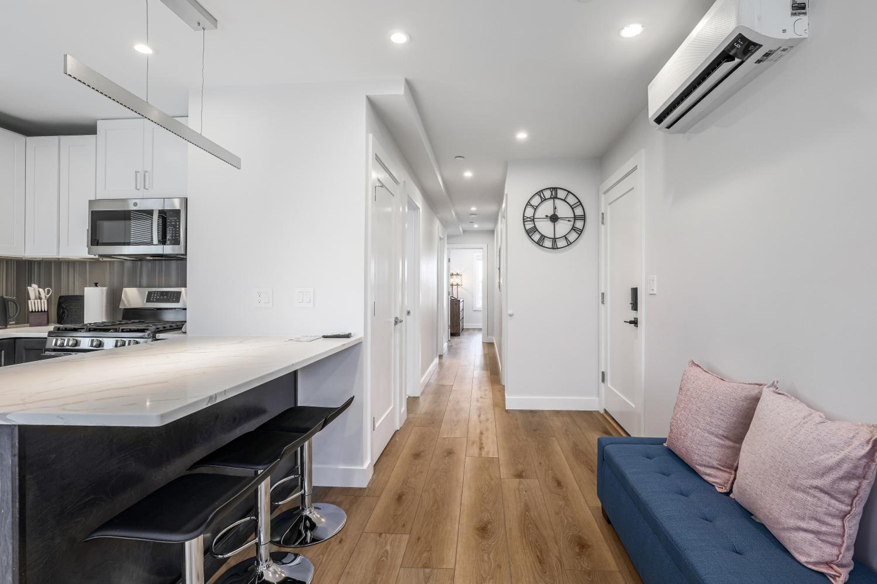 3BR2Bth parking, CambridgeBoston, WD, Subway, AC - Property Image 11