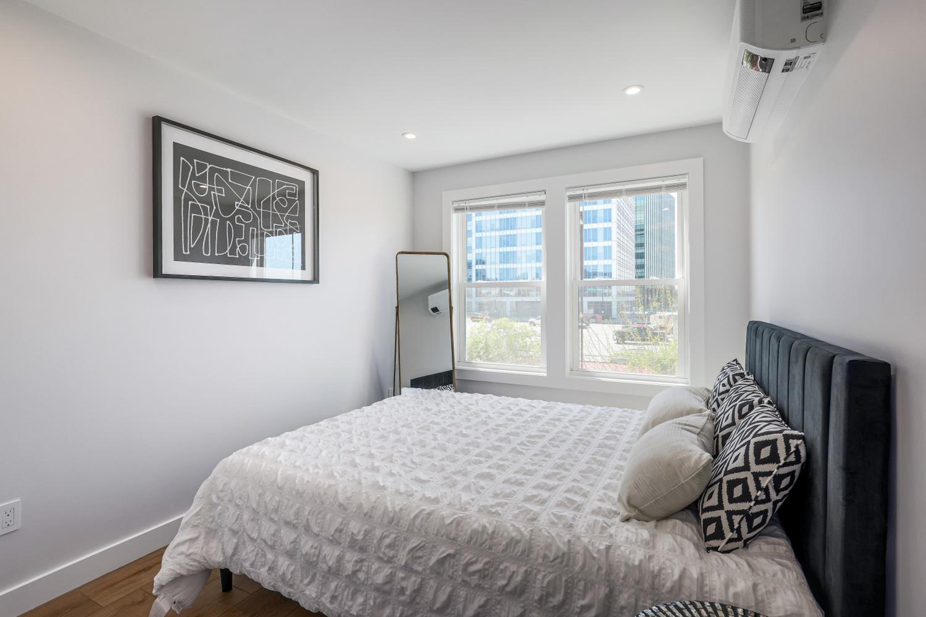 3BR2Bth parking, CambridgeBoston, WD, Subway, AC - Property Image 44