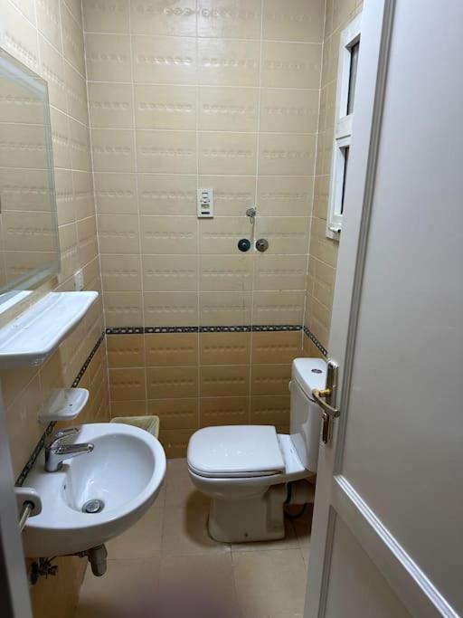Modern Comforts Await! Spacious 2BR 2Bath w Free WiFi Stylish Furniture
