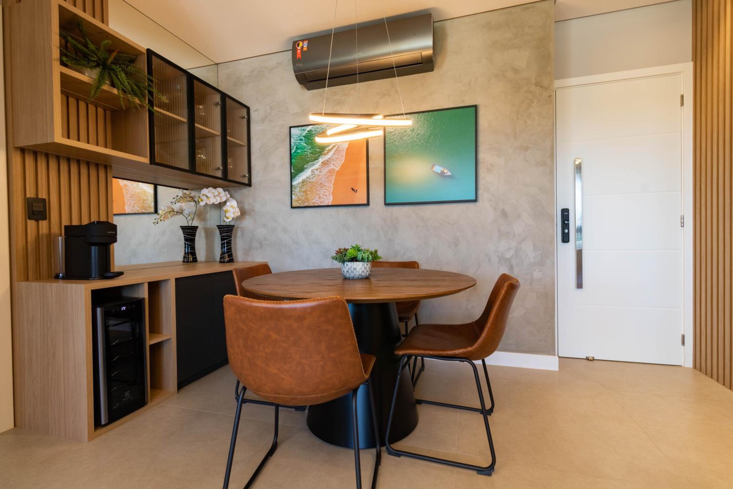 Icon Home Design: Elegância em Jurerê WK3088