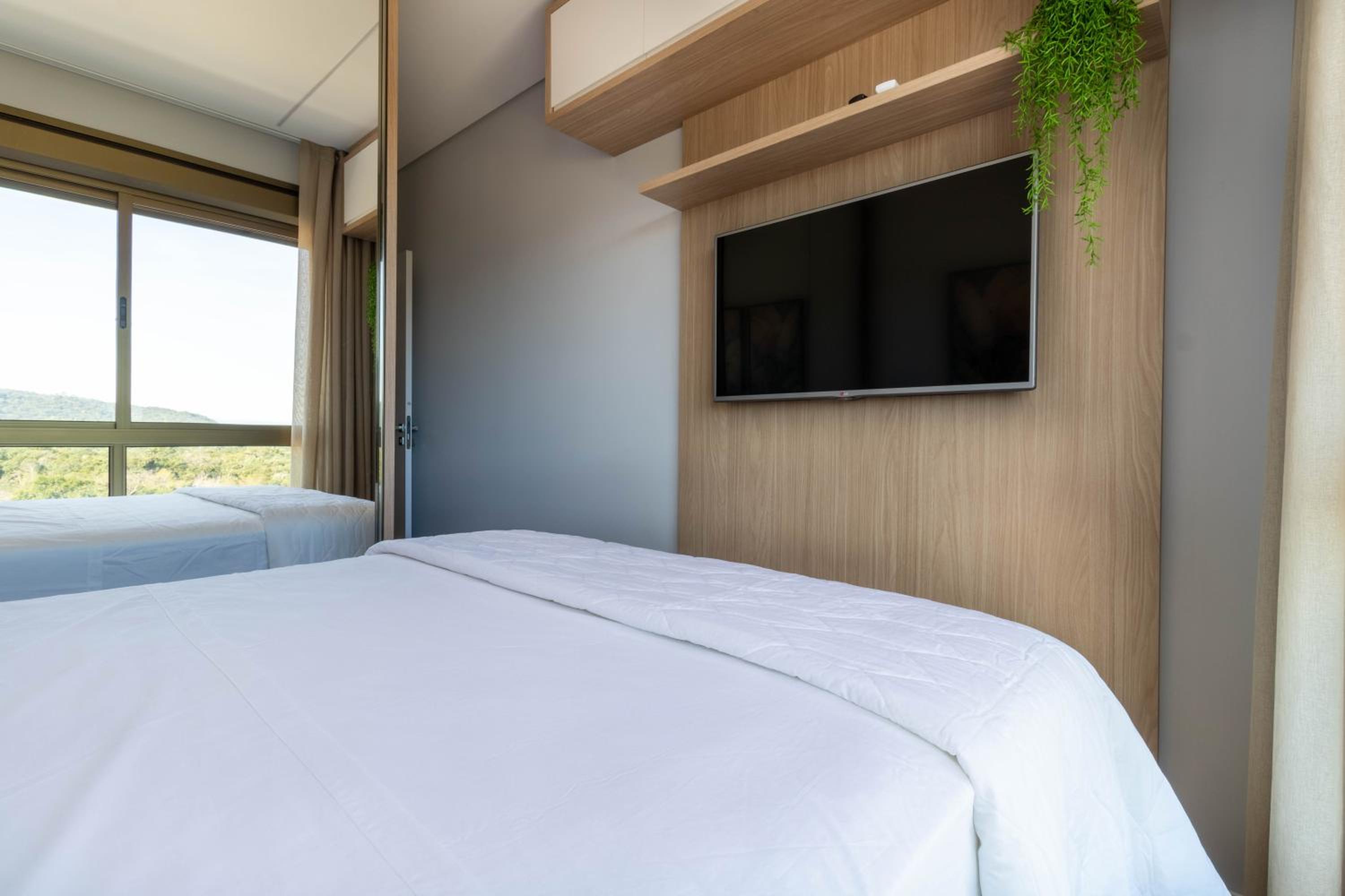 Icon Home Design: Elegância em Jurerê WK3088