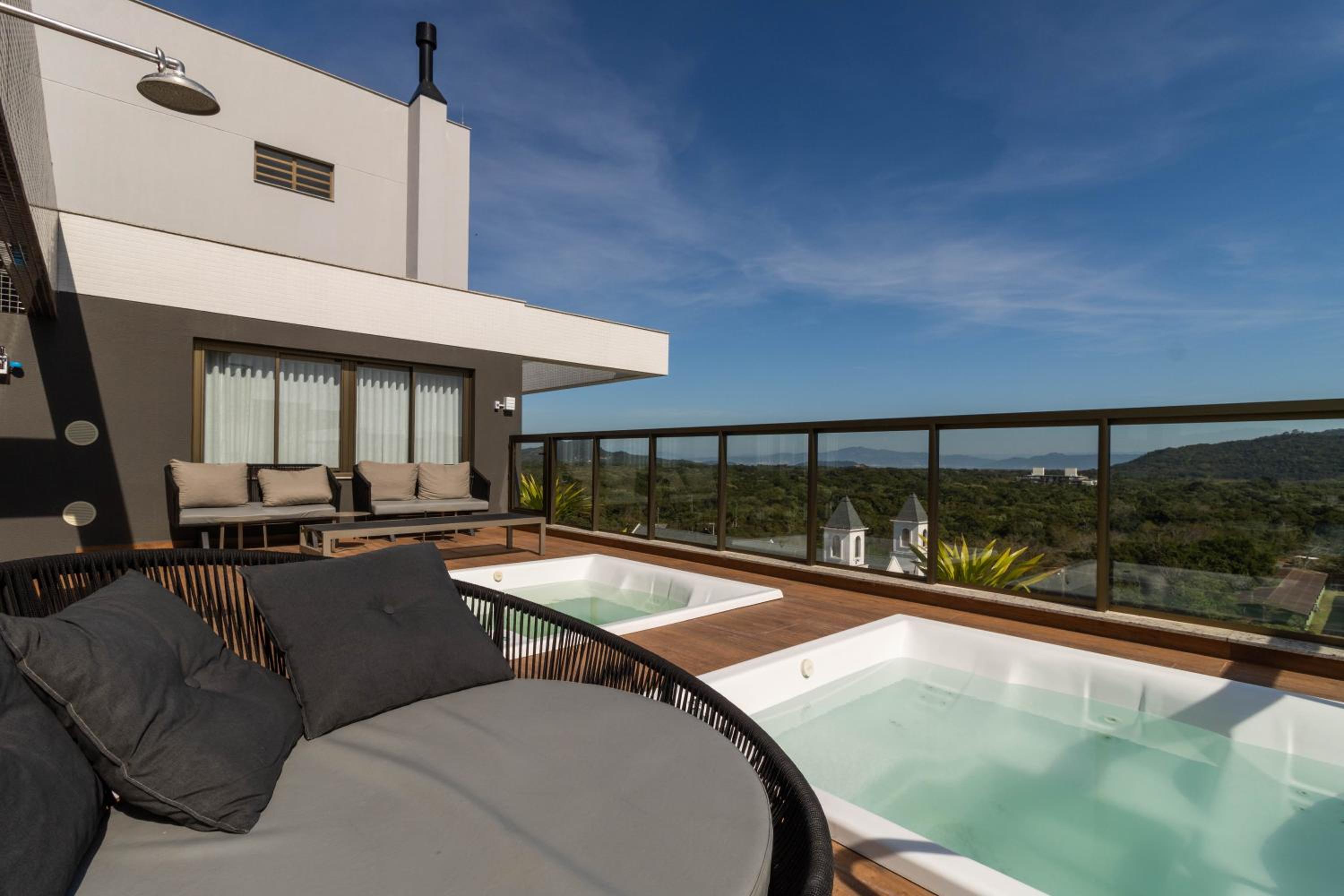 Icon Home Design: Elegância em Jurerê WK3088
