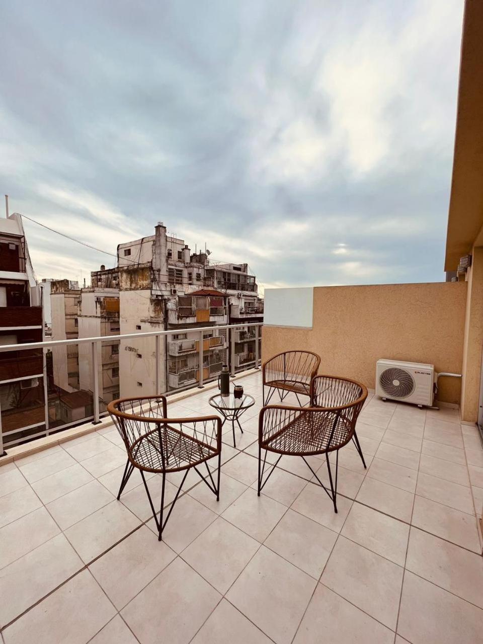 Hermoso y amplio departamento en la mejor zona de Buenos Aires sobre la calle Paraguay