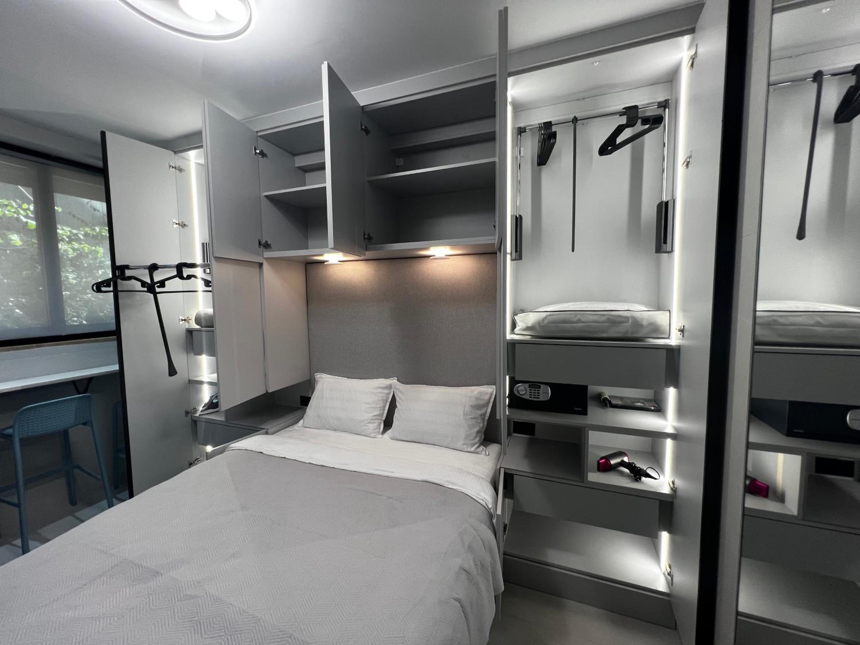 Golden Beach Suites