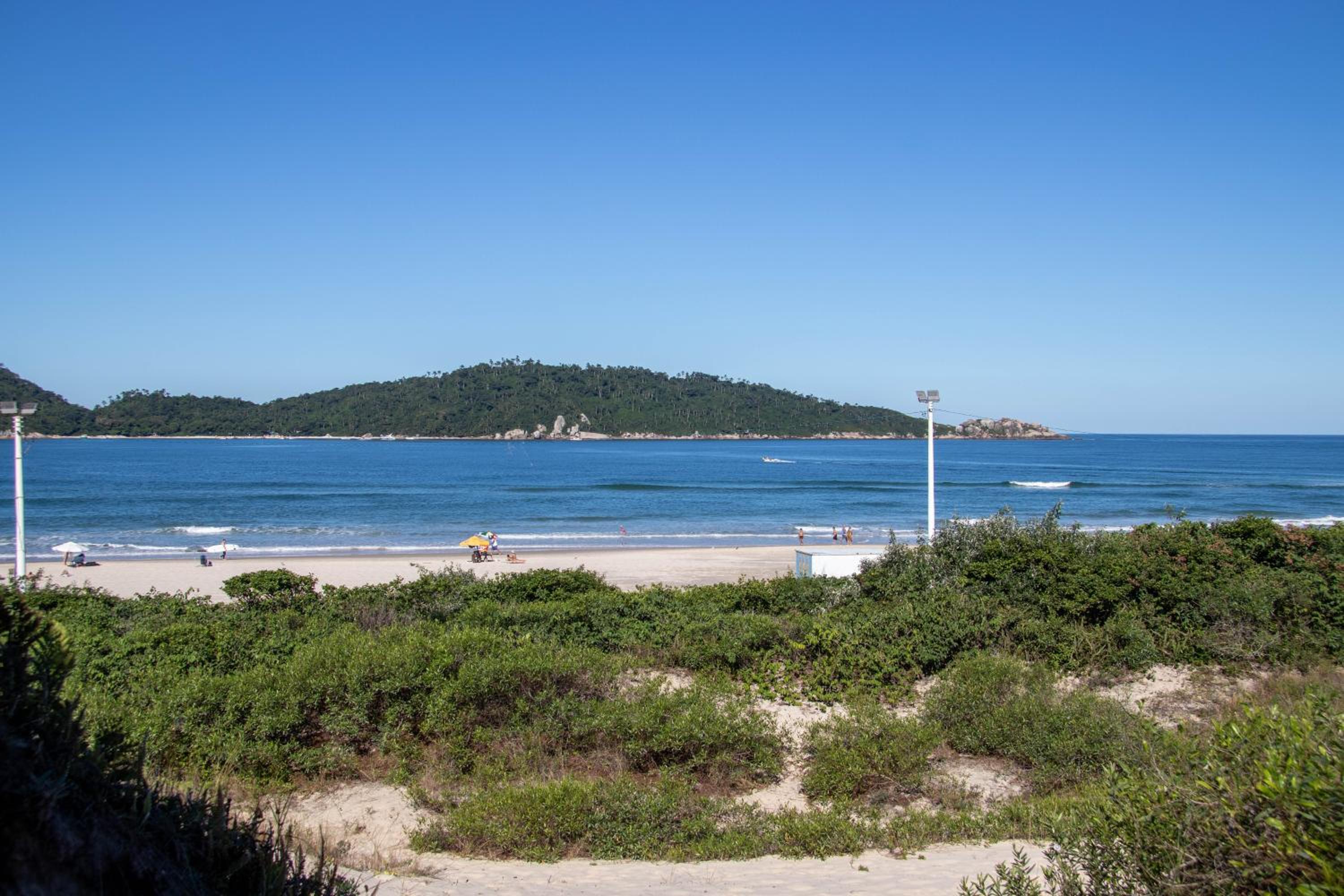 Condomínio com acesso a Praia no Campeche YQ5489