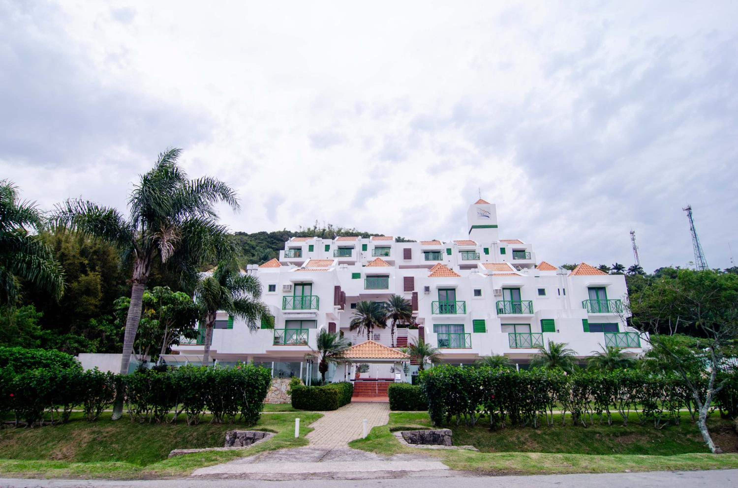 Duplex Vista Mar na Praia Brava YF7387