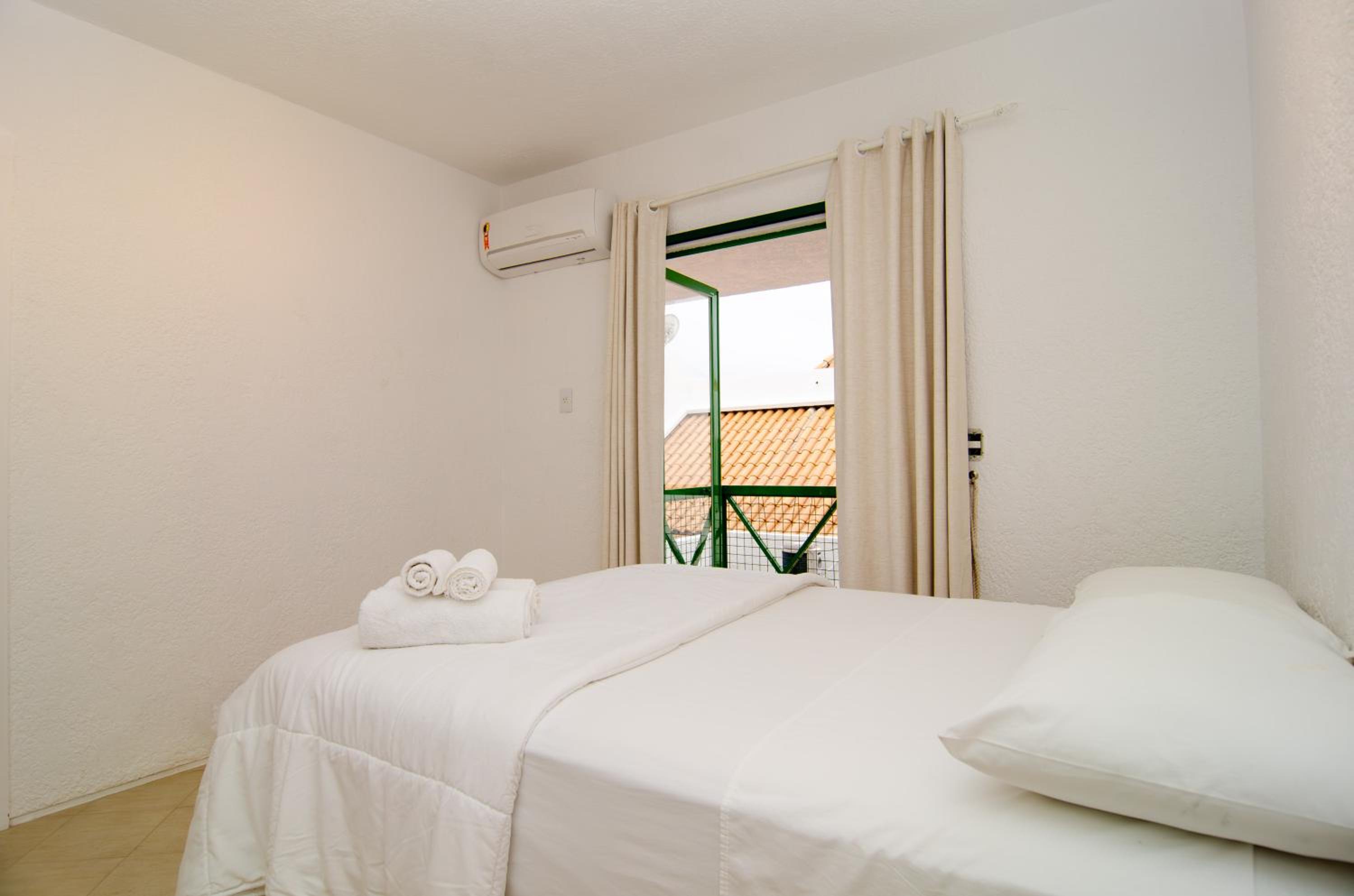Duplex Vista Mar na Praia Brava YF7387