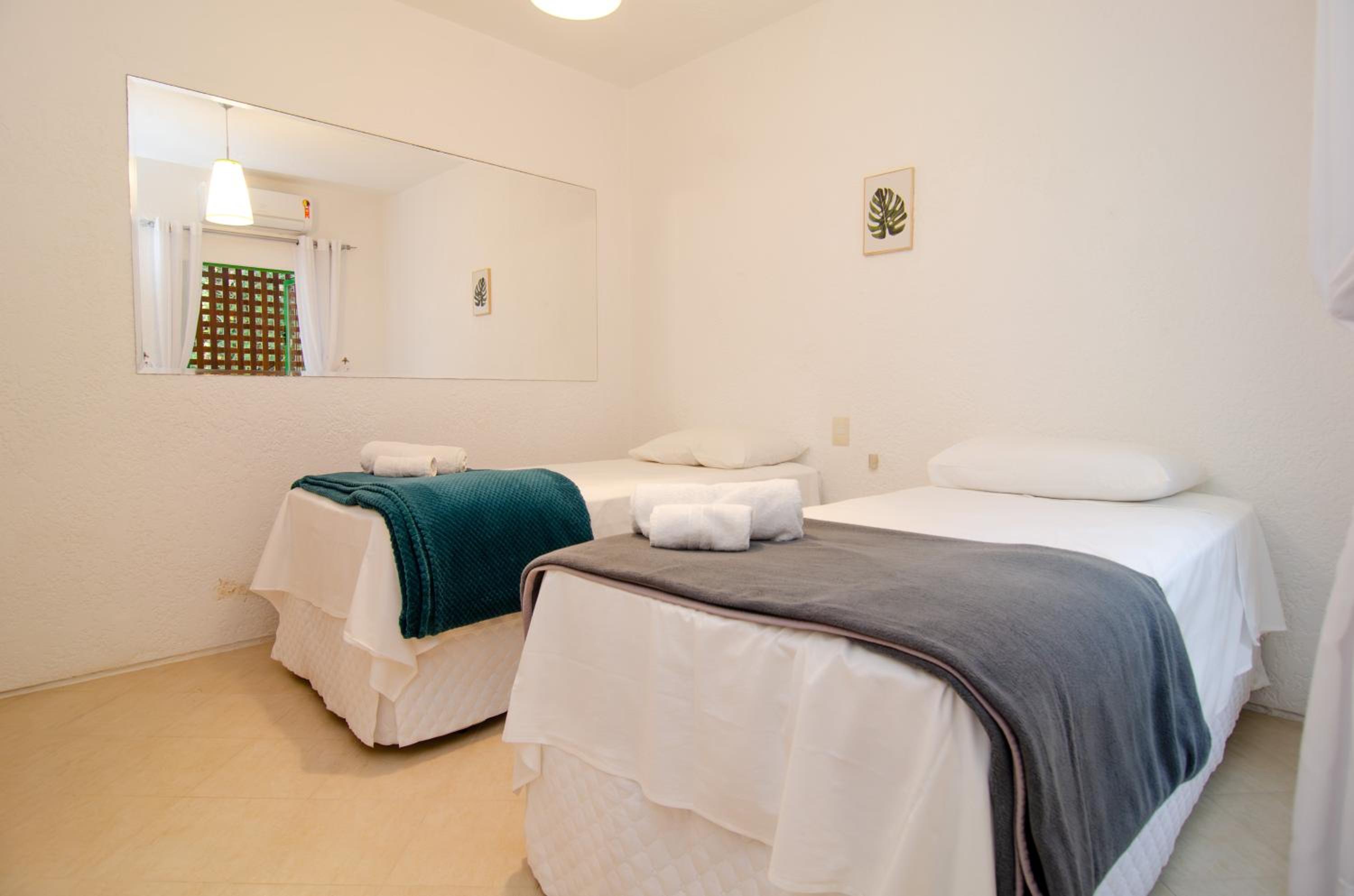 Duplex Vista Mar na Praia Brava YF7387
