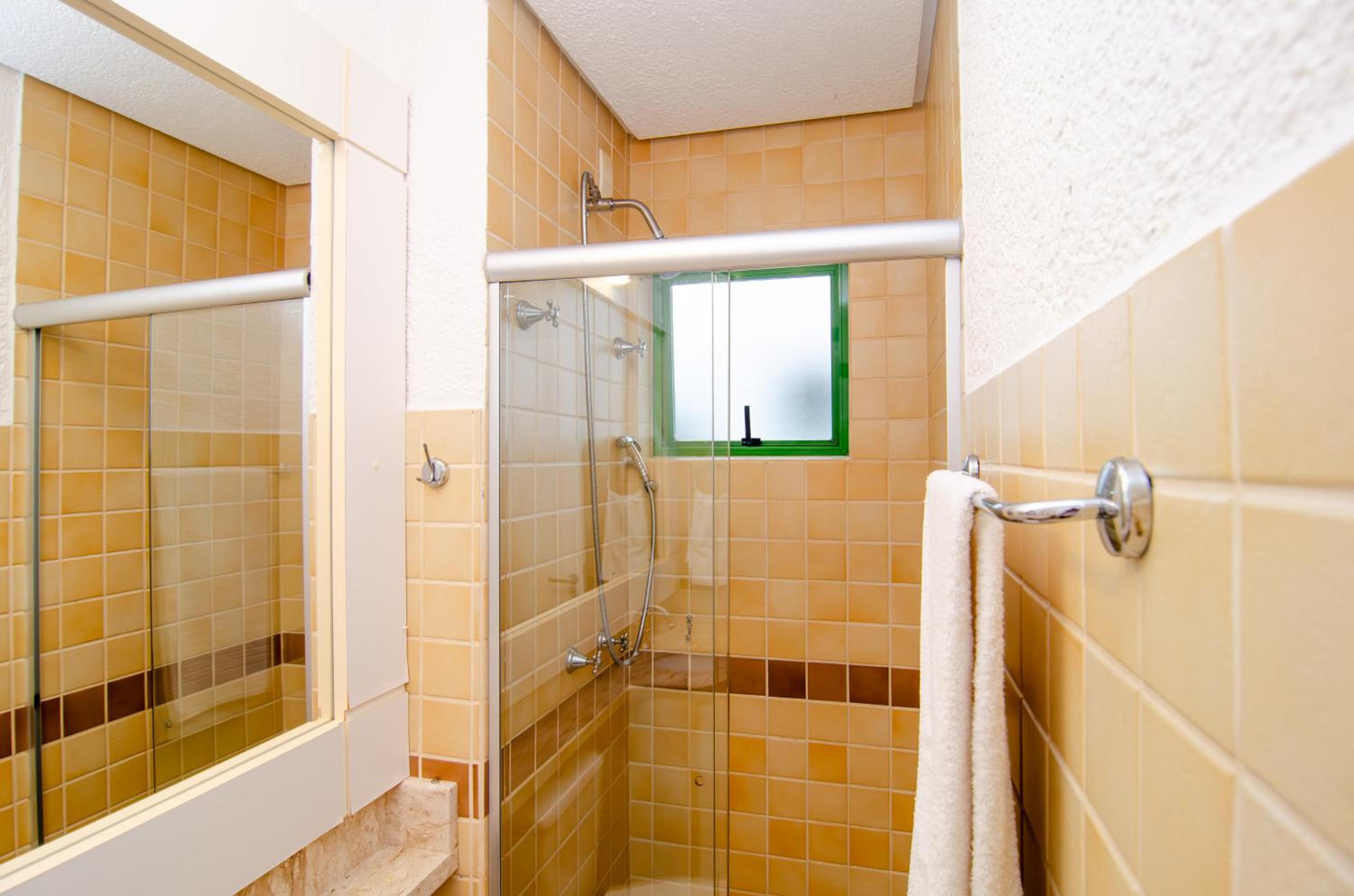 Duplex Vista Mar na Praia Brava YF7387