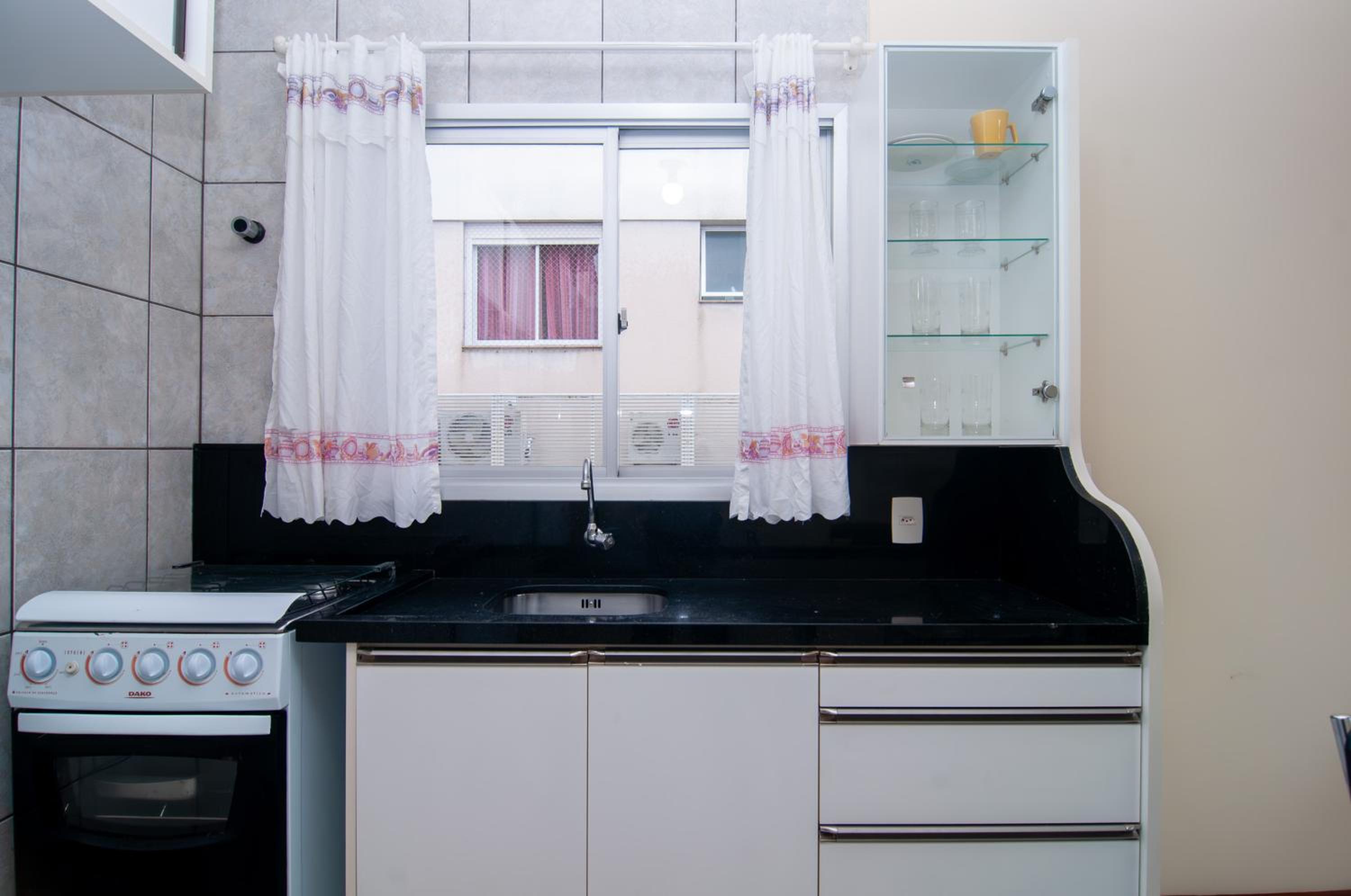 2 quadras da Praia em Jurerê, perto de tudo ZB5367