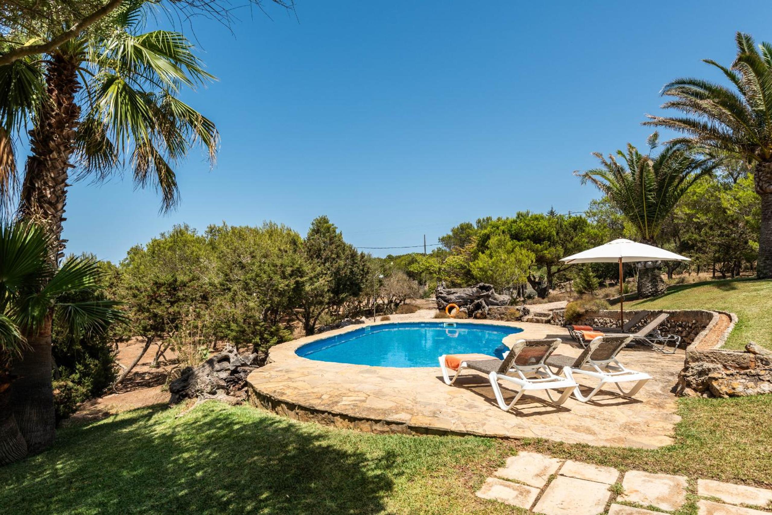 Sa Tanca 3 bedroom villa, Cala Morell view 2