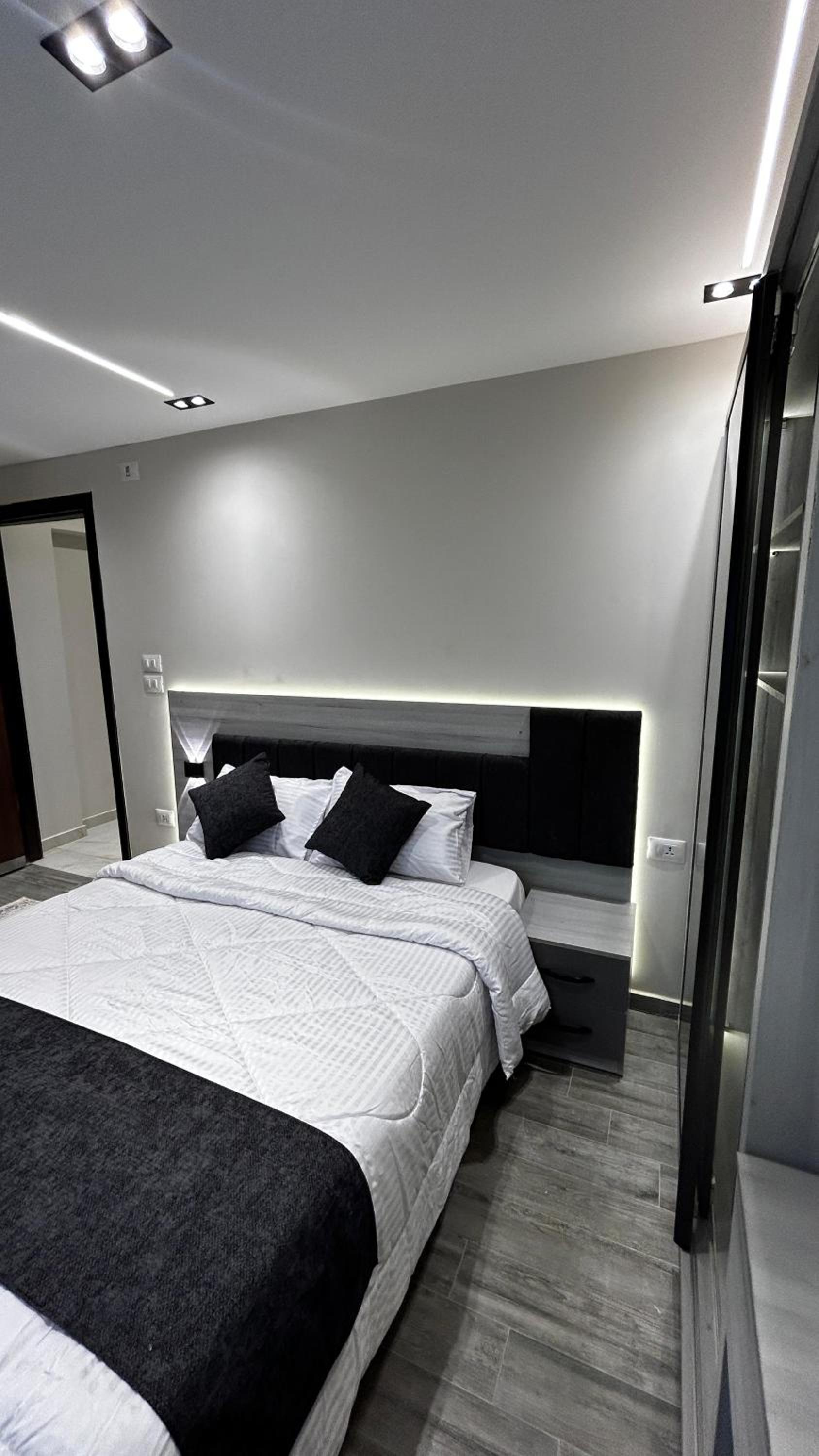 Avenu Al-3rab Hotel