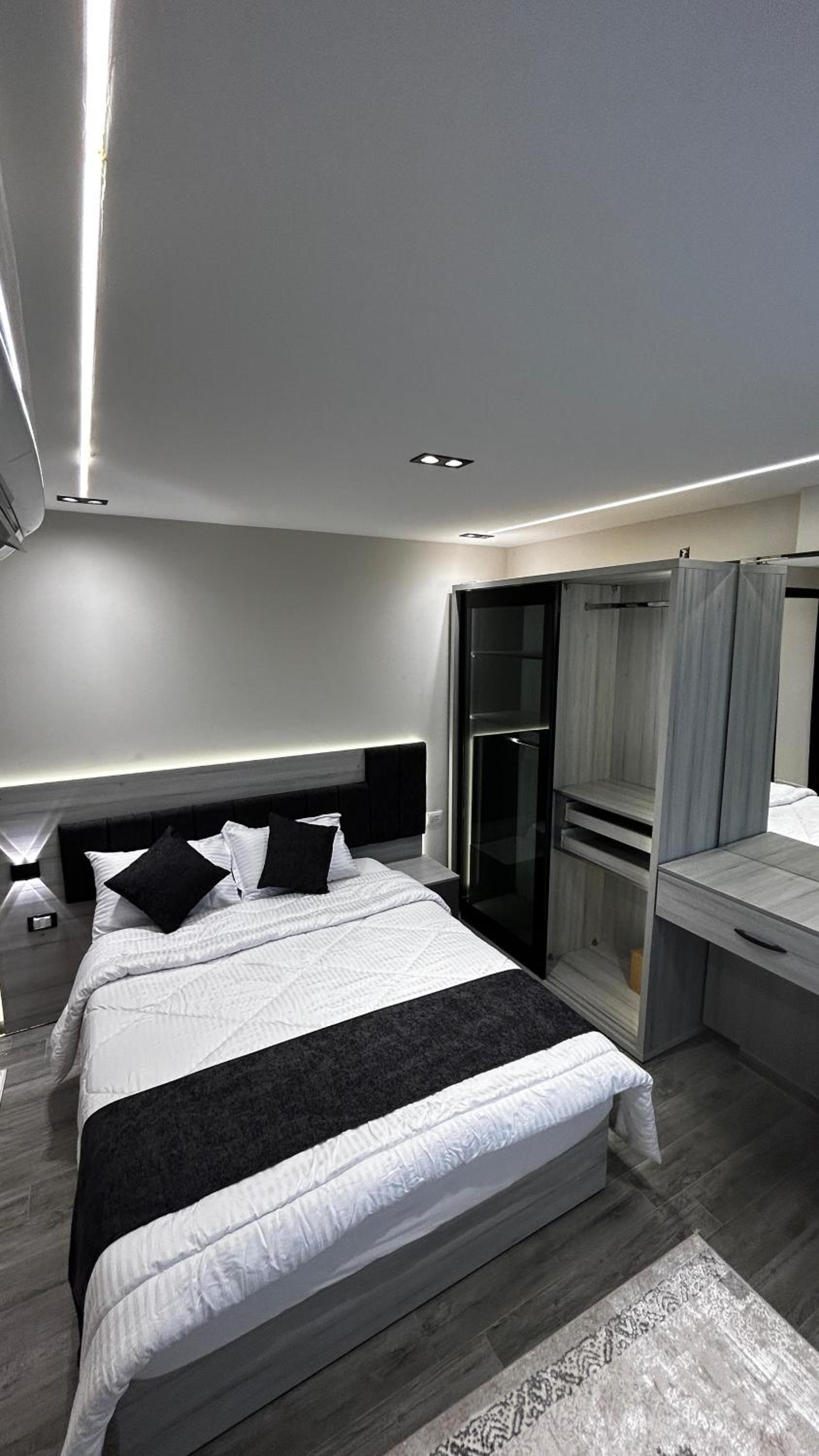 Avenu Al-3rab Hotel