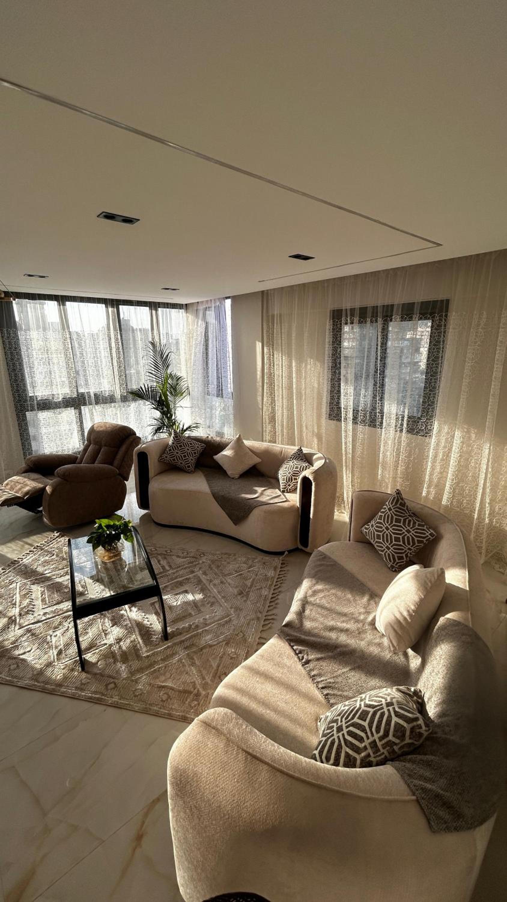 Avenu Al-3rab Hotel