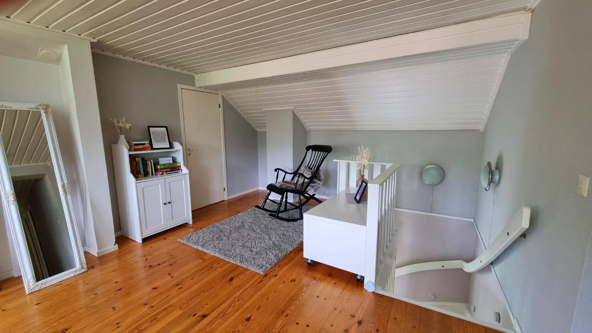 Holiday House 