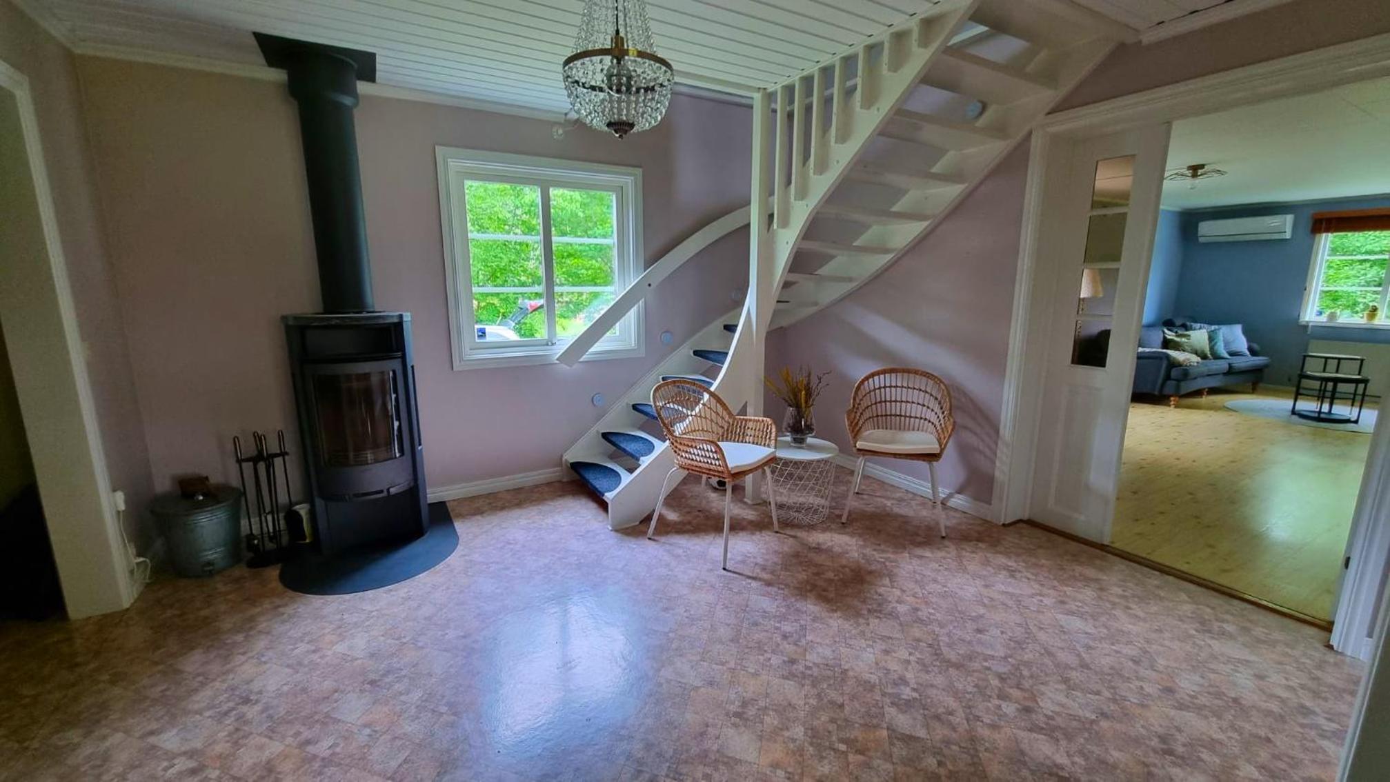 Holiday House 