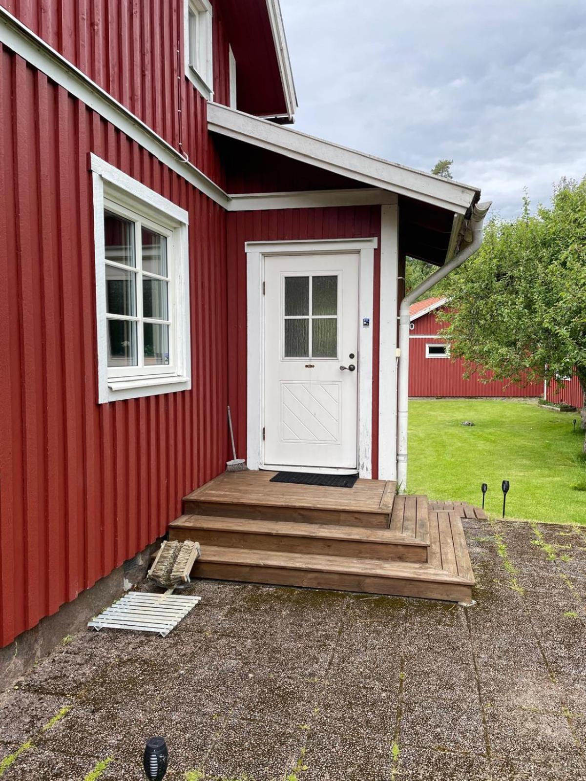 Holiday House 