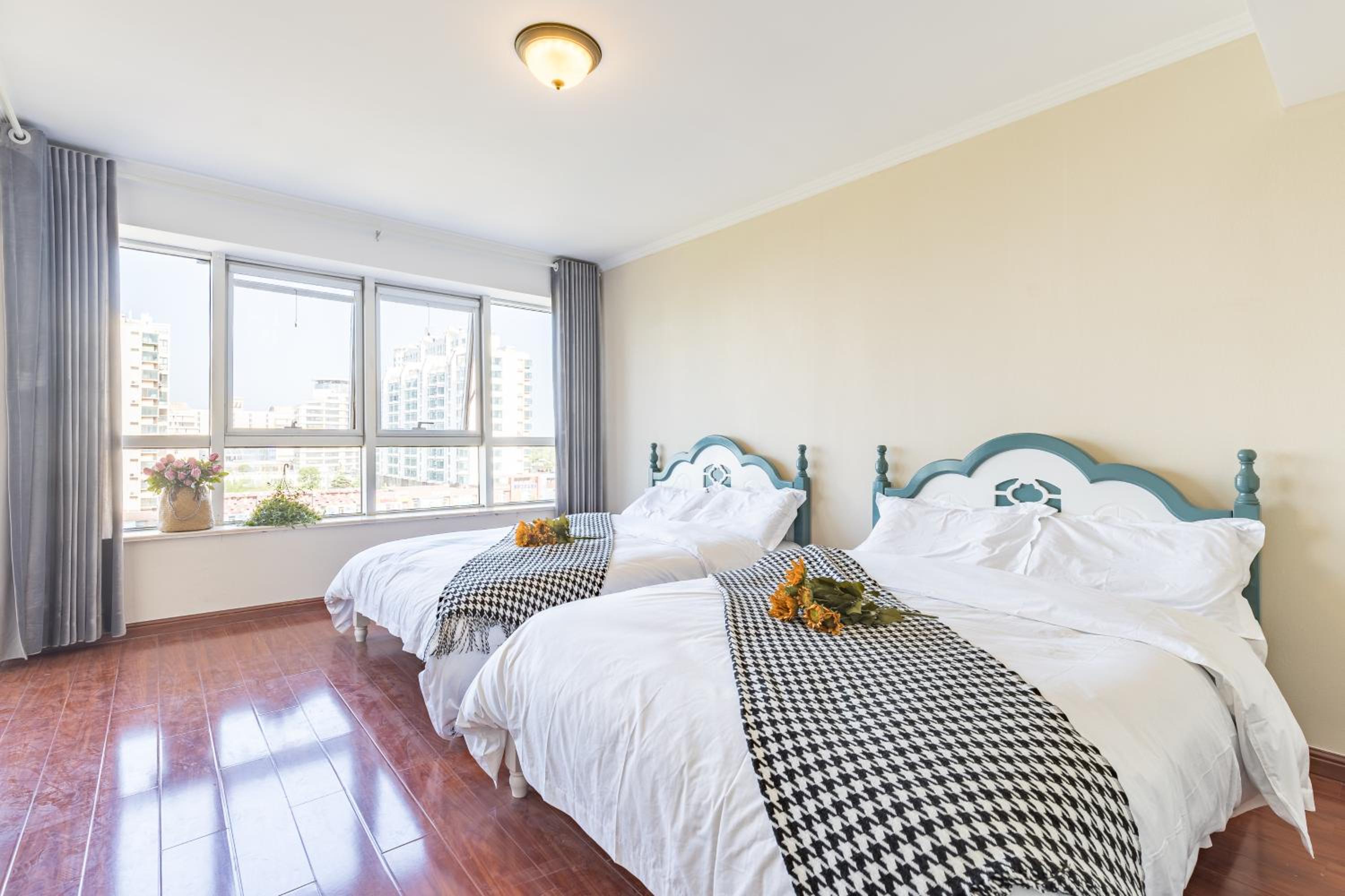 Cloud & Sea Boutique Apartment
