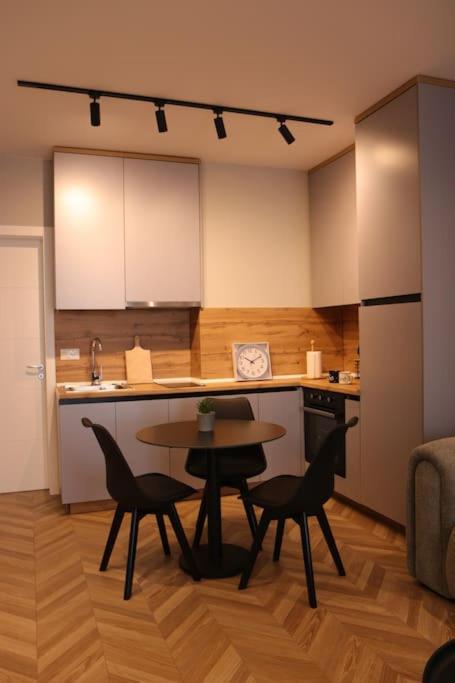 Dobro Studio Shkoder Center
