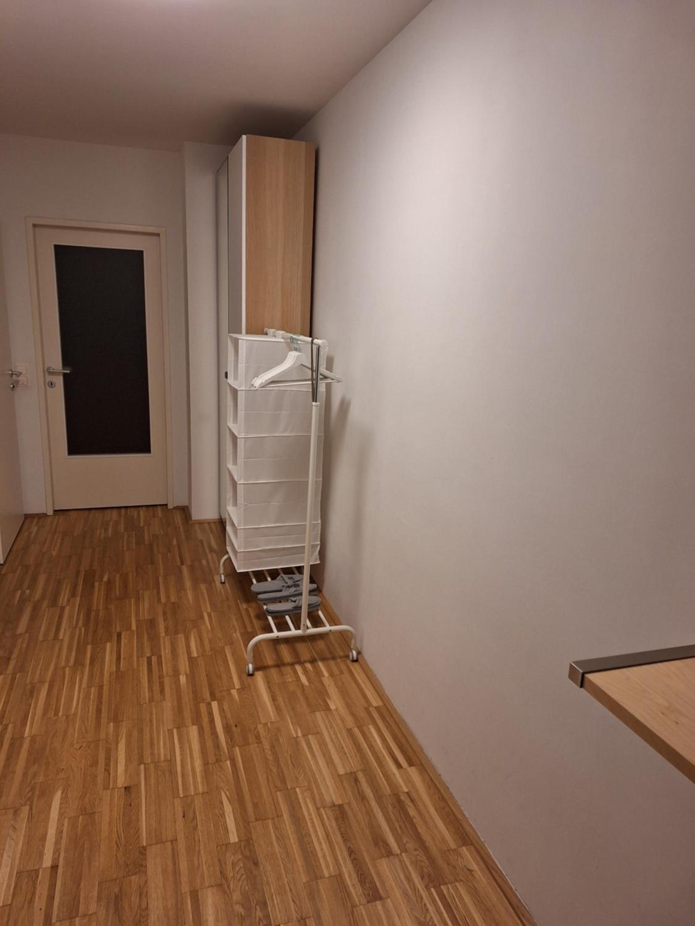 Modern yet cozy apartment with all amenities and quiet south-balcony