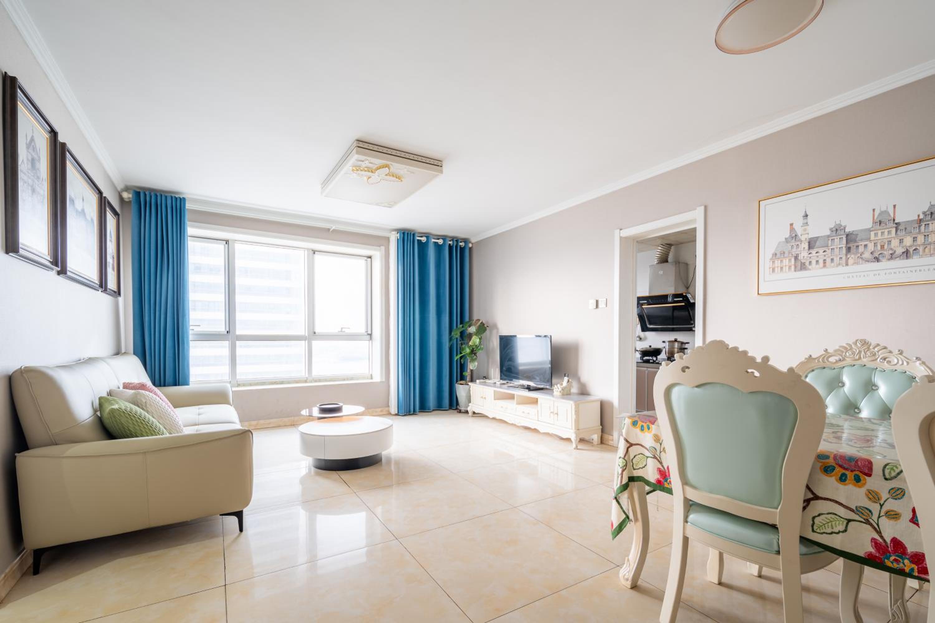 Cloud & Sea Boutique Apartment
