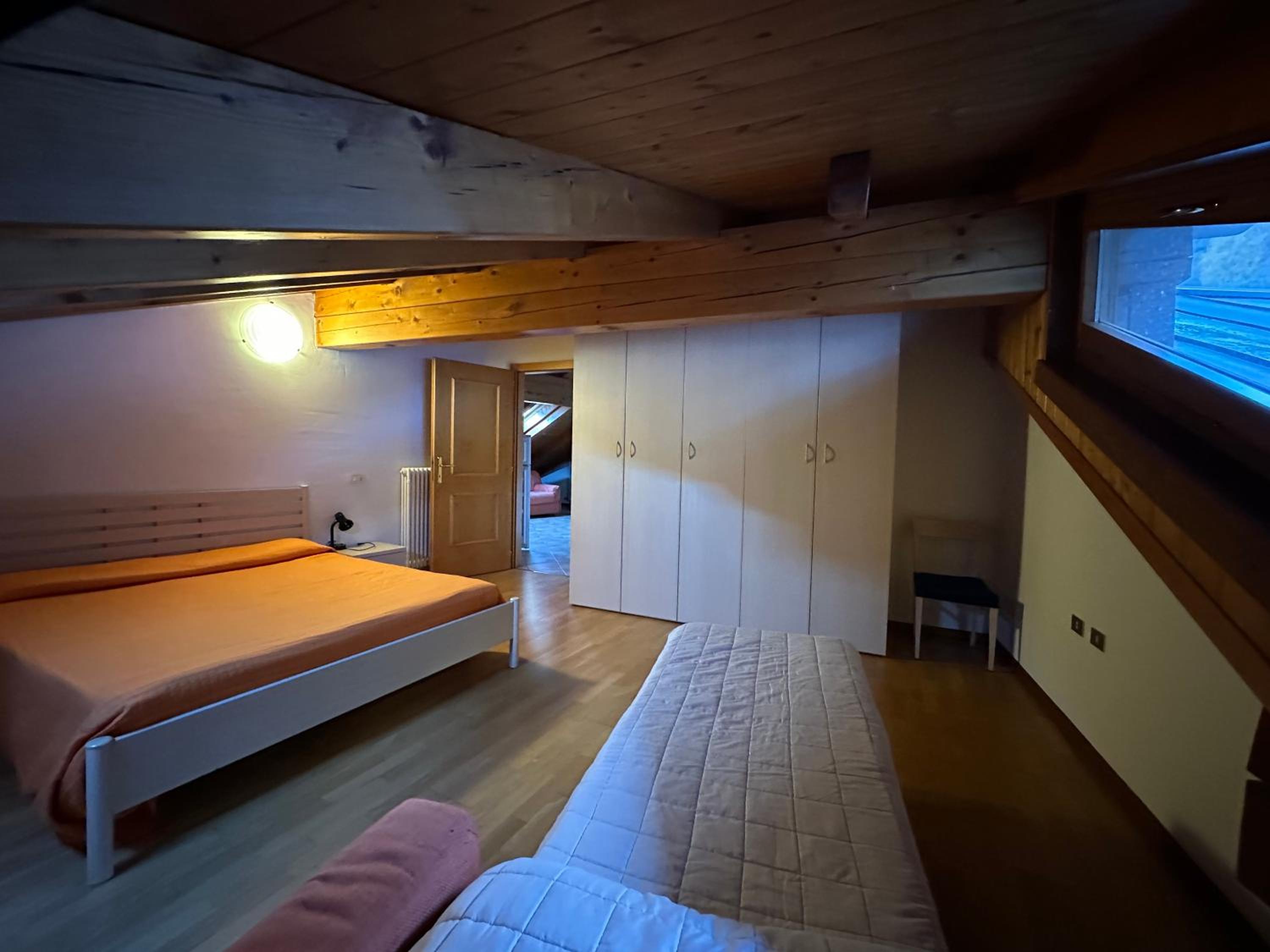 Photo 129