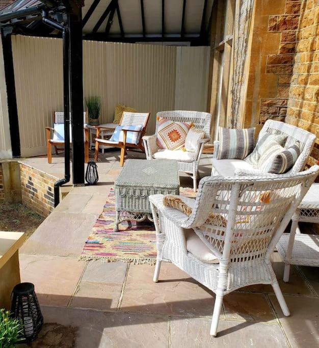 3 bedroom 3 bathroom ground floor condo with veranda view 2