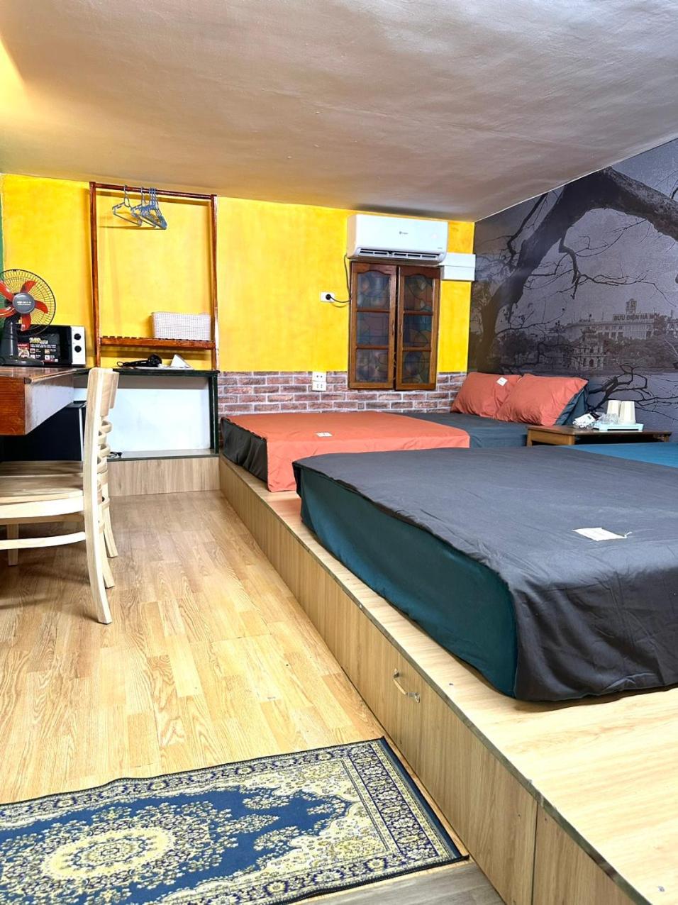 Kolor Green Home,center of Old Quarter, near Hoankiem Lake, 2 big beds