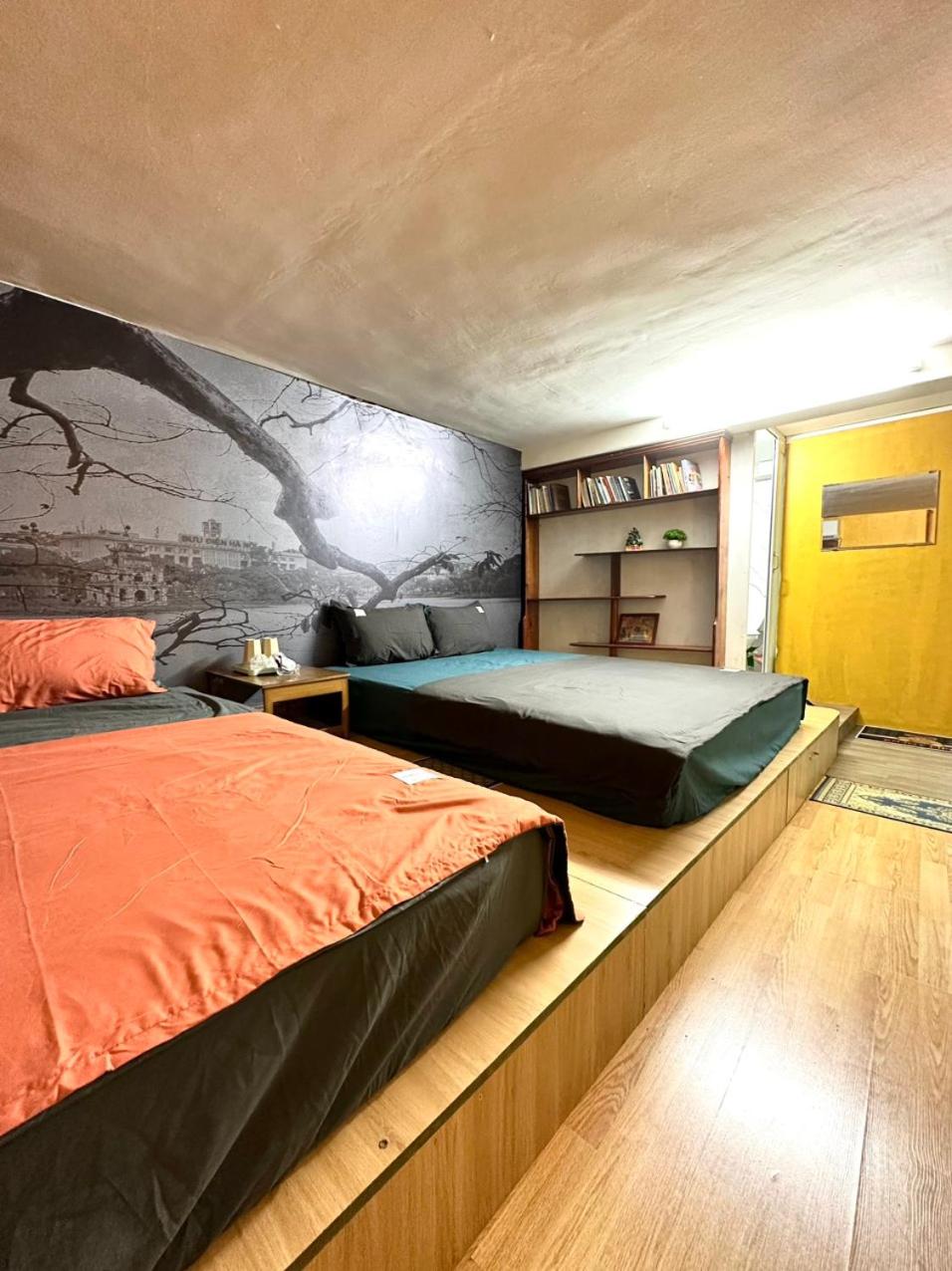 Kolor Green Home,center of Old Quarter, near Hoankiem Lake, 2 big beds