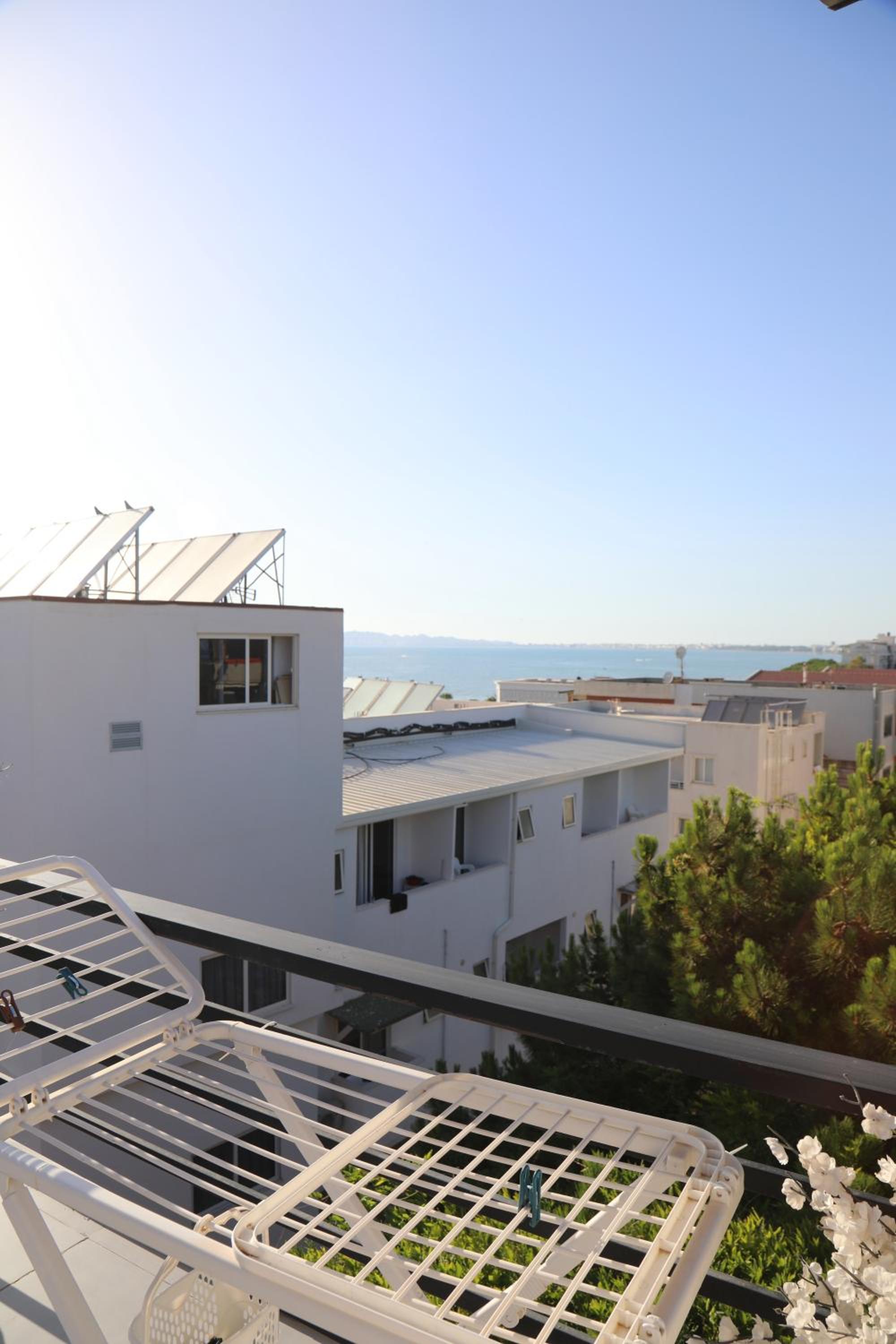 Sea View Apartments