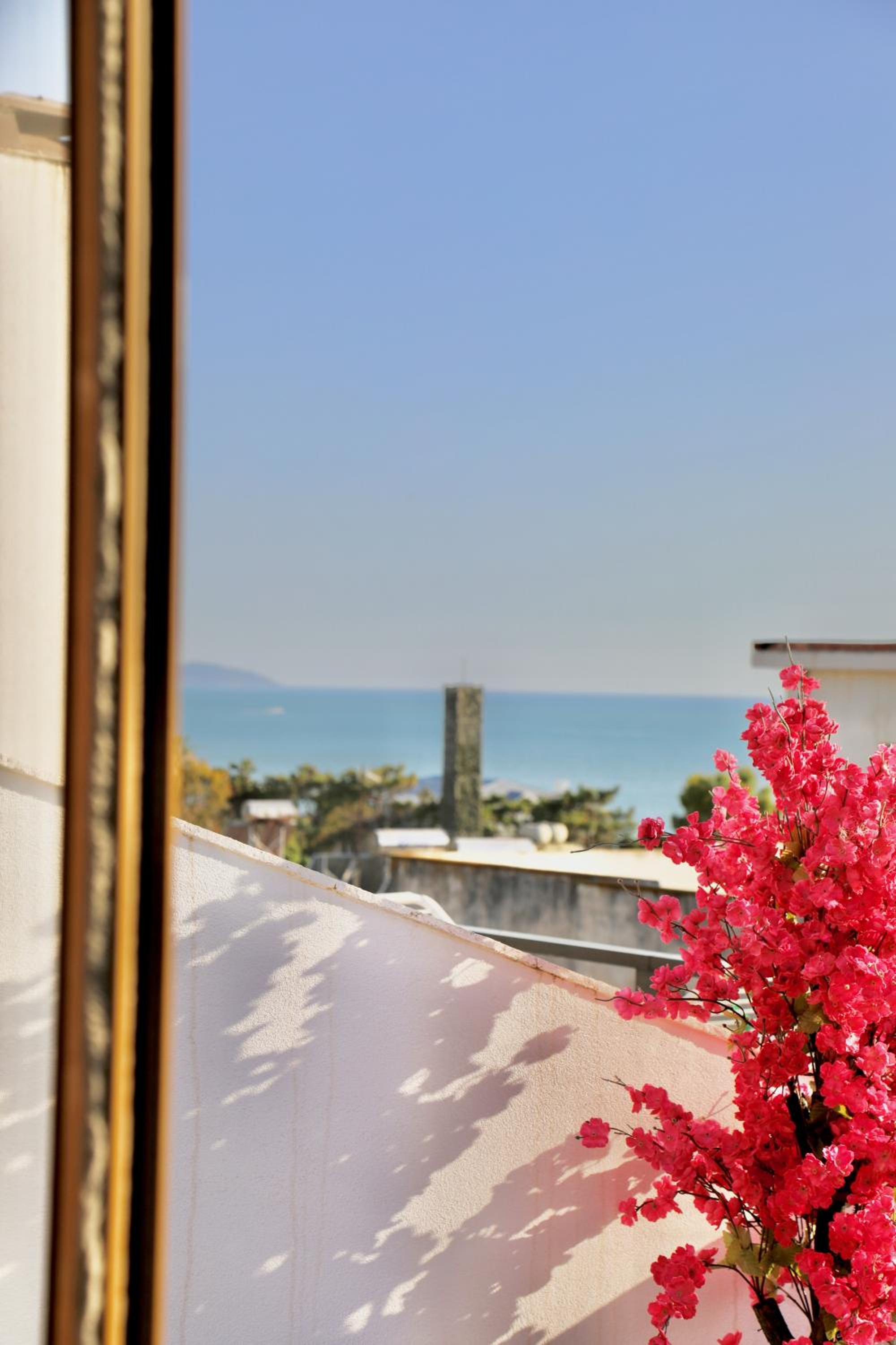 Sea View Apartments