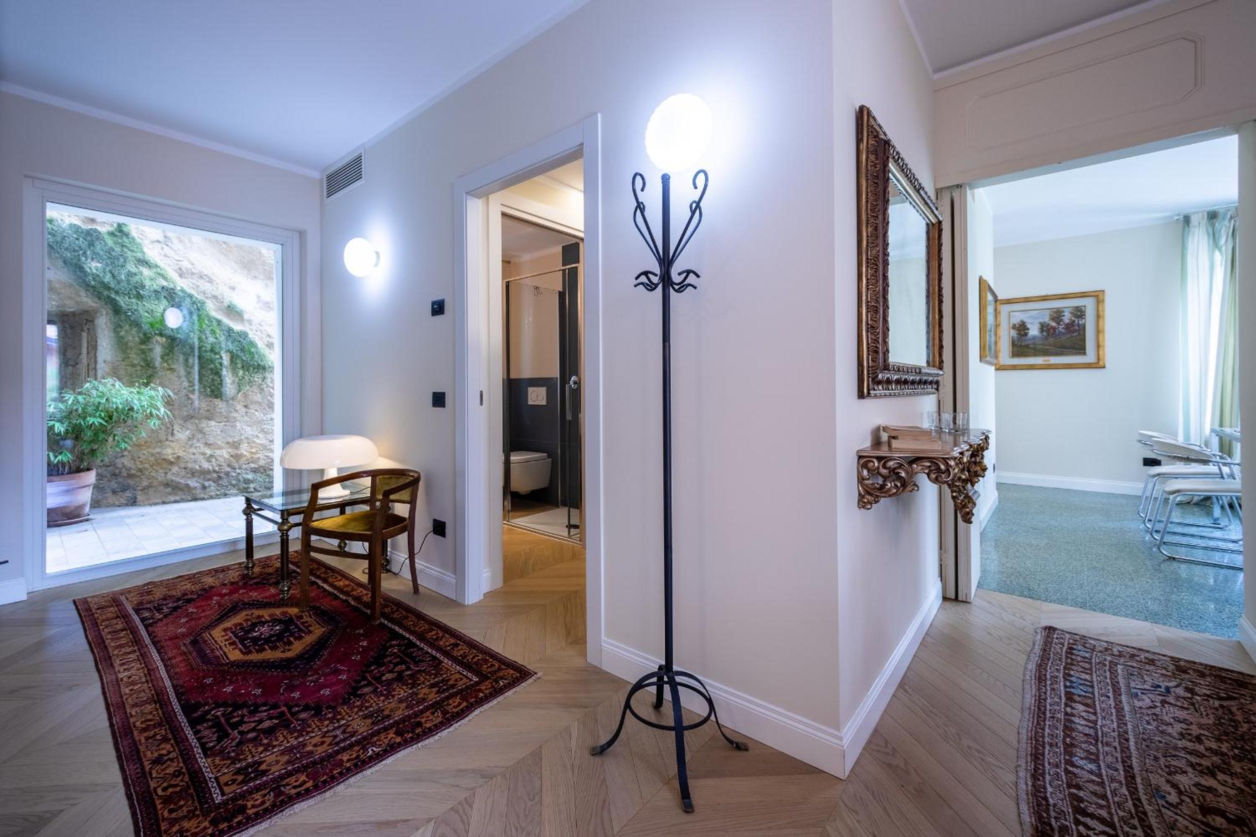 Teatro Romano Garden Apartment