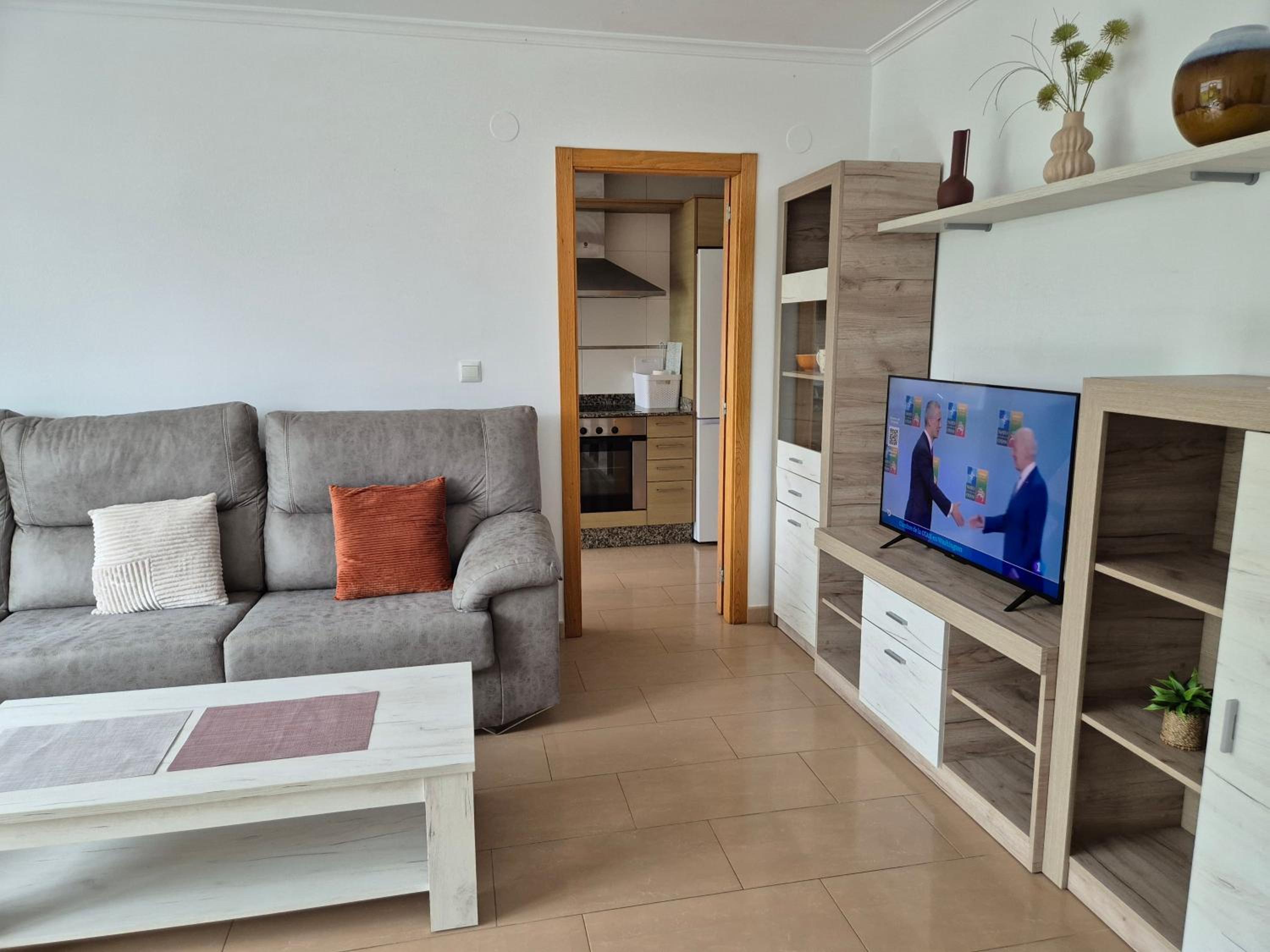 Apartamento céntrico, tranquilo, buenas vistas