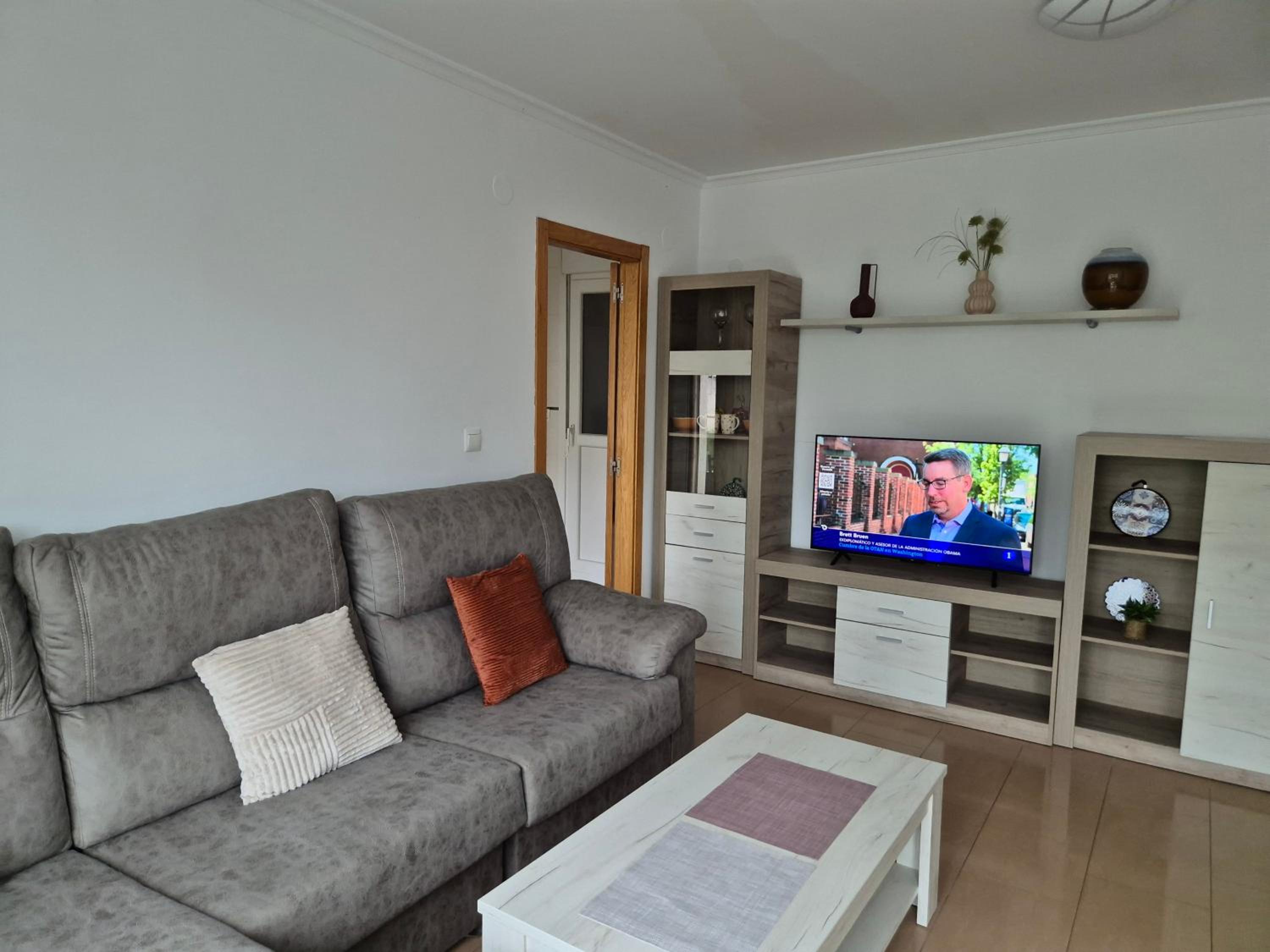Apartamento céntrico, tranquilo, buenas vistas