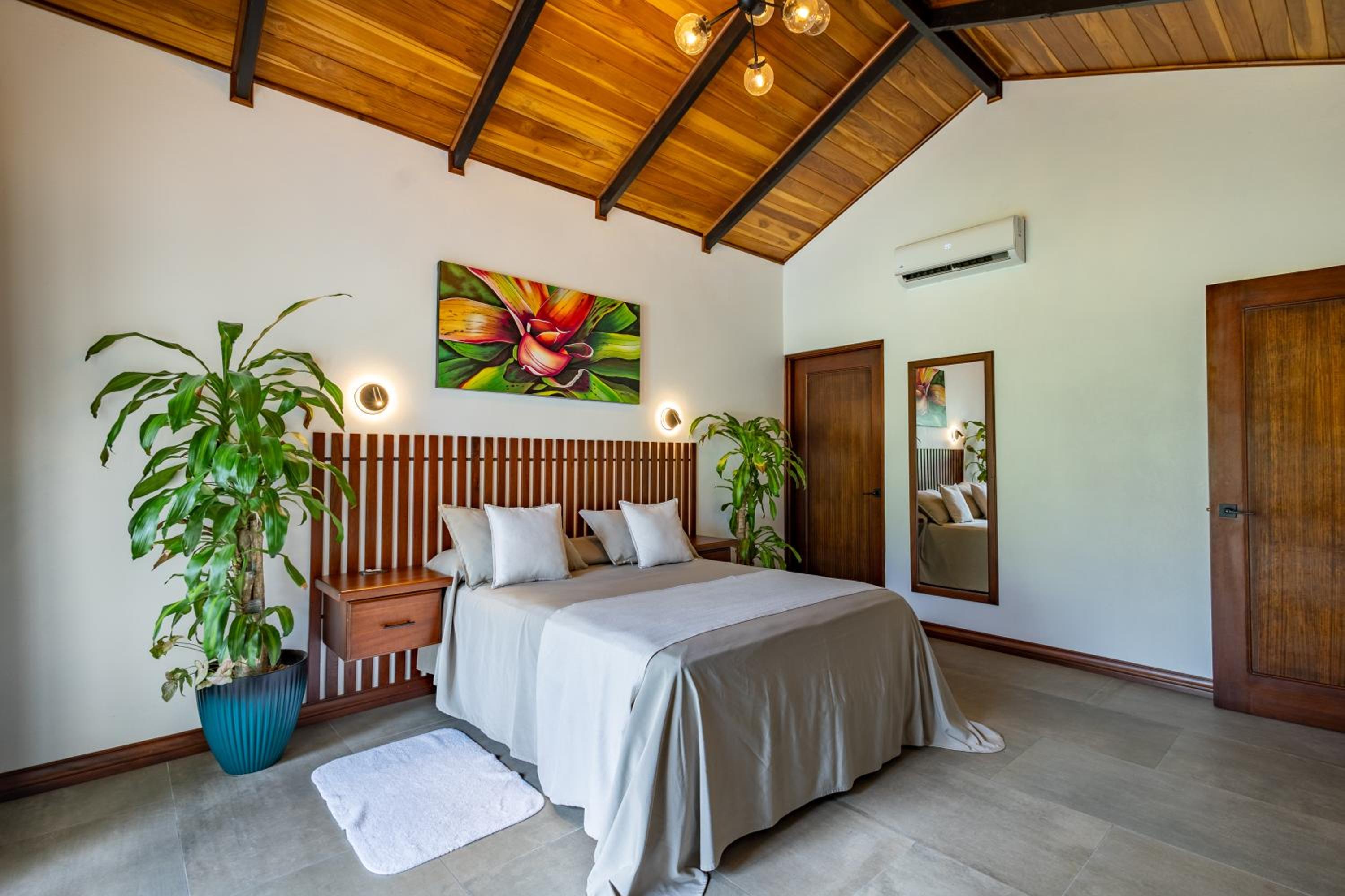 Villas Jawara ! Un Volcán en su Jardín !