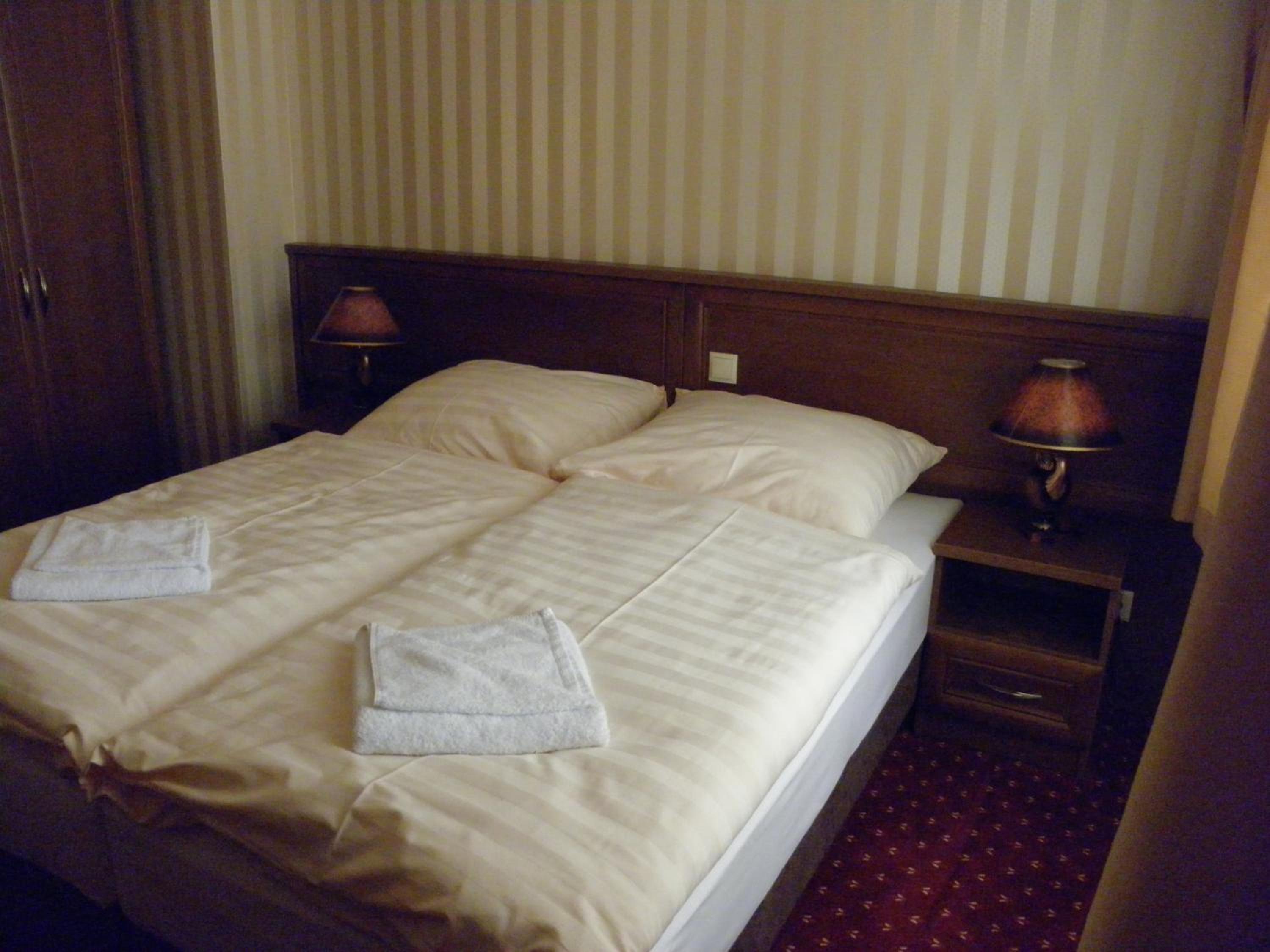 Photo 34