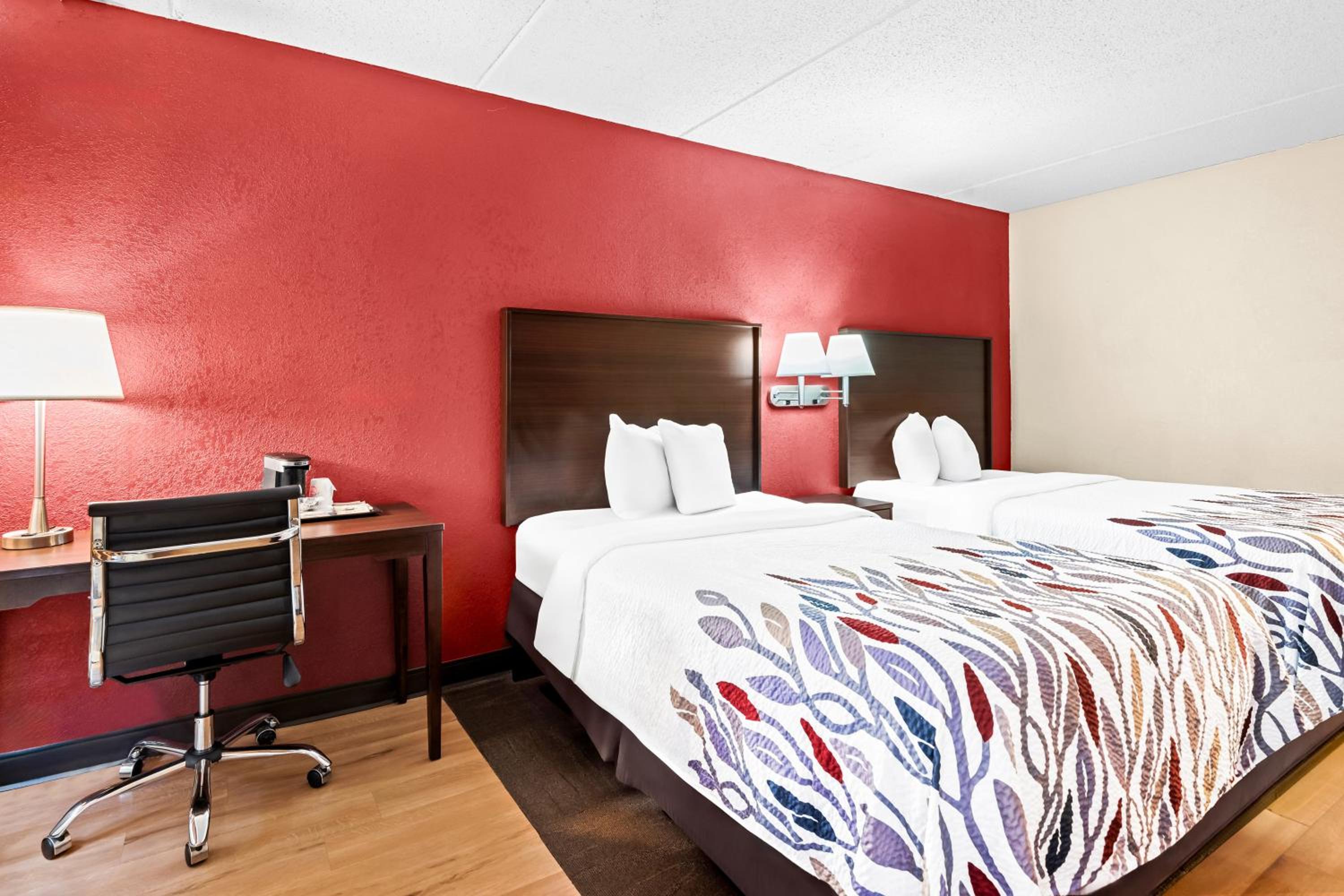 Red Roof Inn Cortland