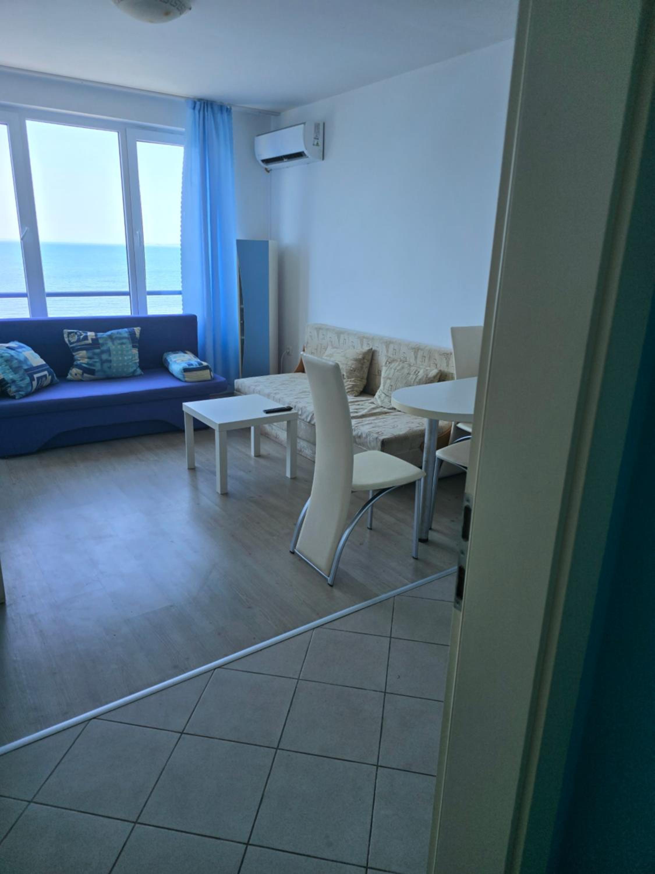 POMORIE direkt am Meer