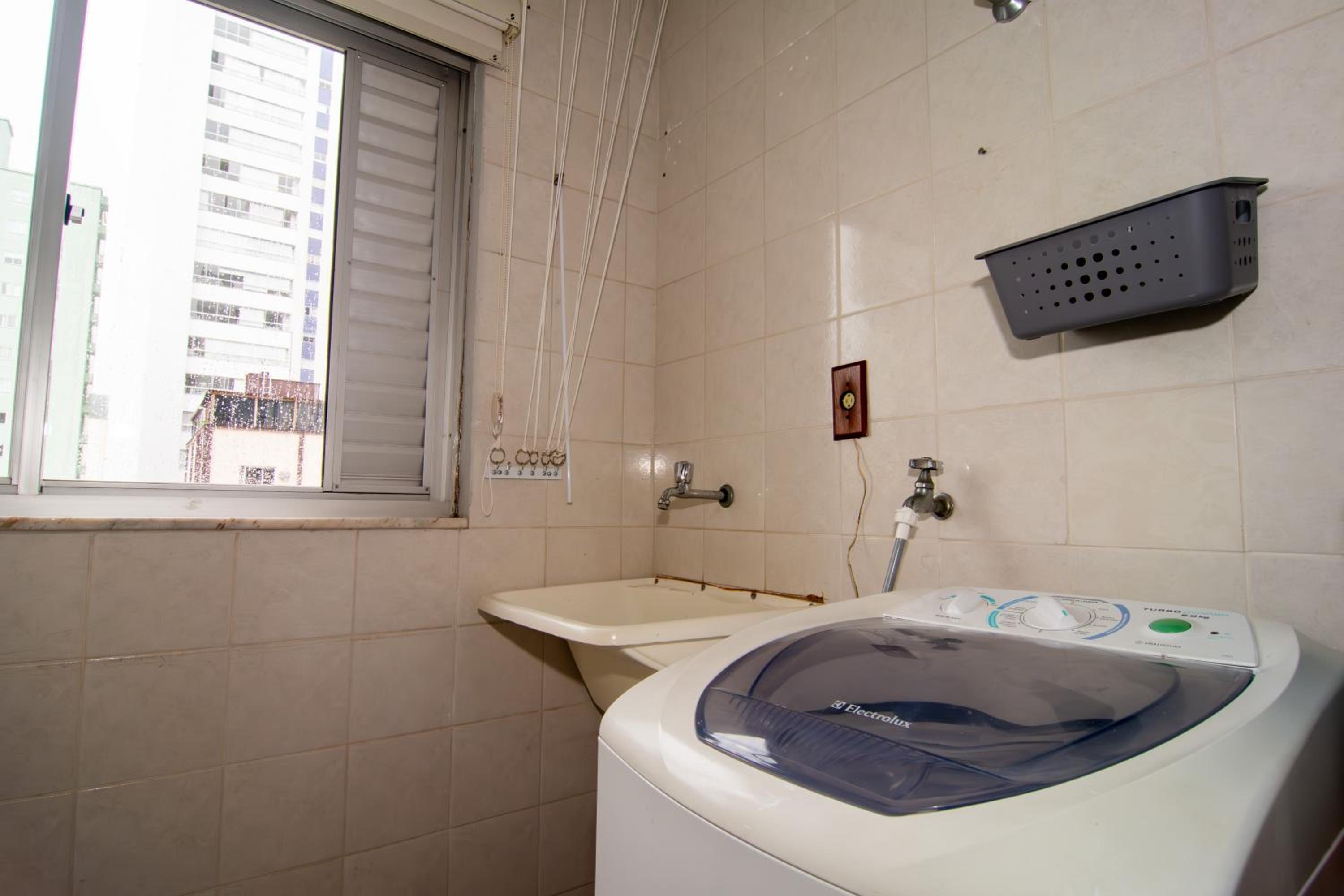 Conforto 350m da Av. Atlântica em Pioneiros YD2261