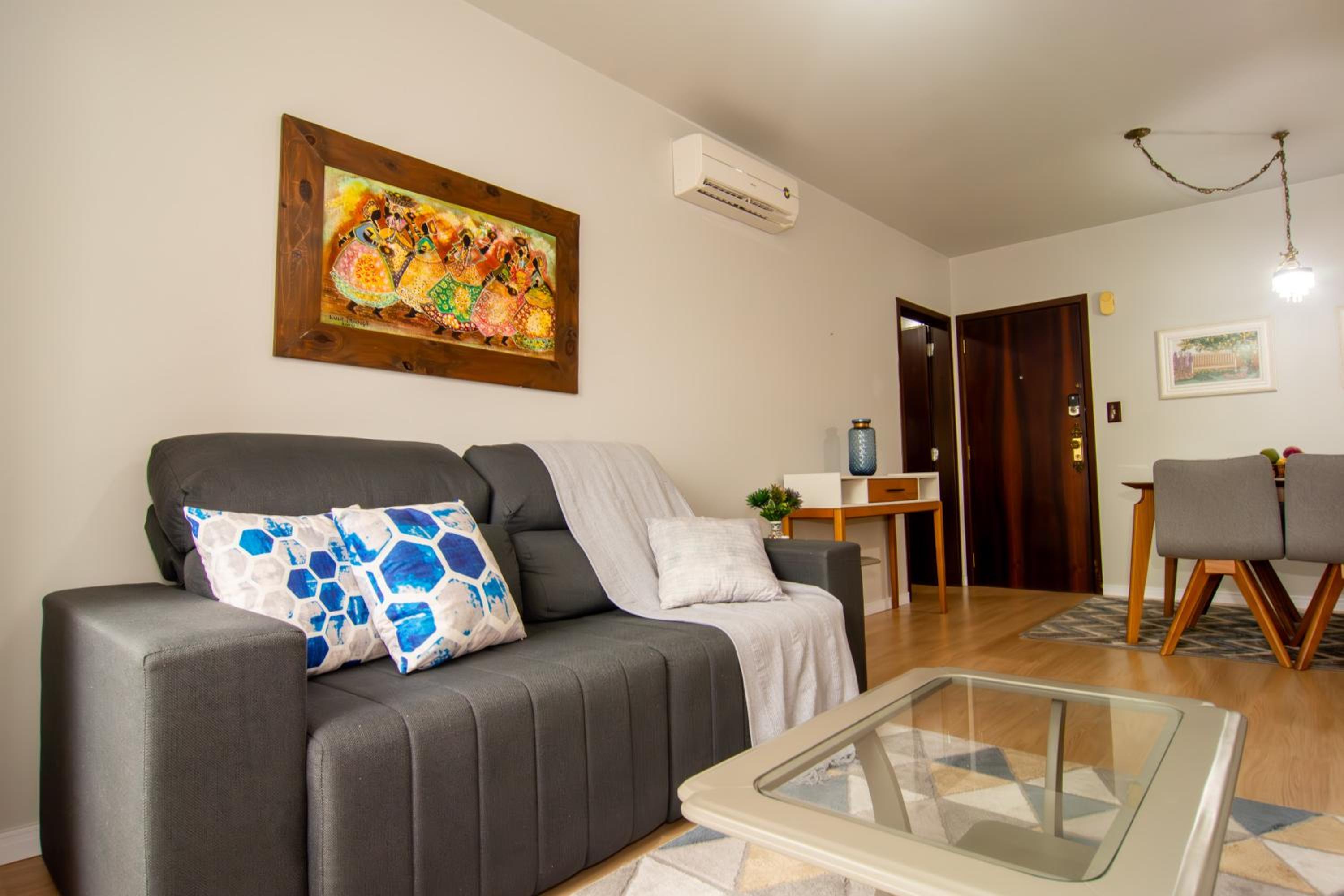 Conforto 350m da Av. Atlântica em Pioneiros YD2261