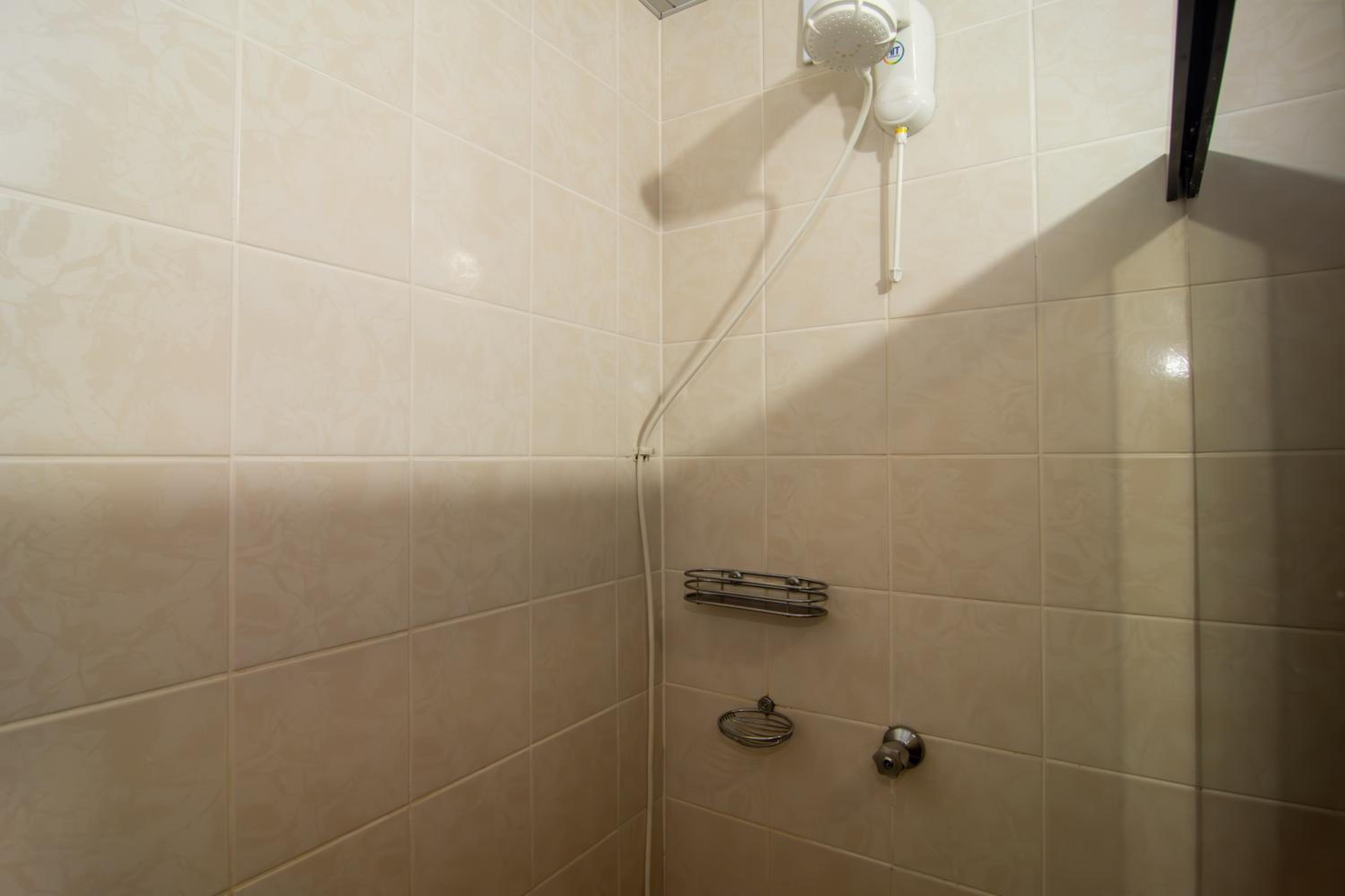 Conforto 350m da Av. Atlântica em Pioneiros YD2261