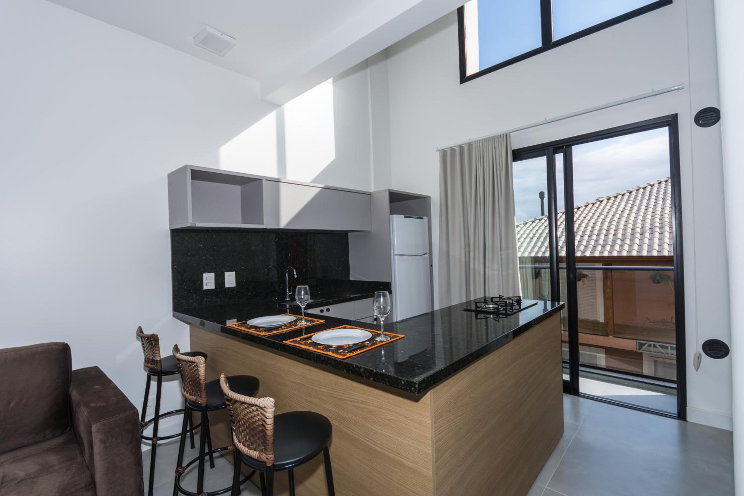 Loft no Novo Campeche, Terraço com Piscina ZR2092
