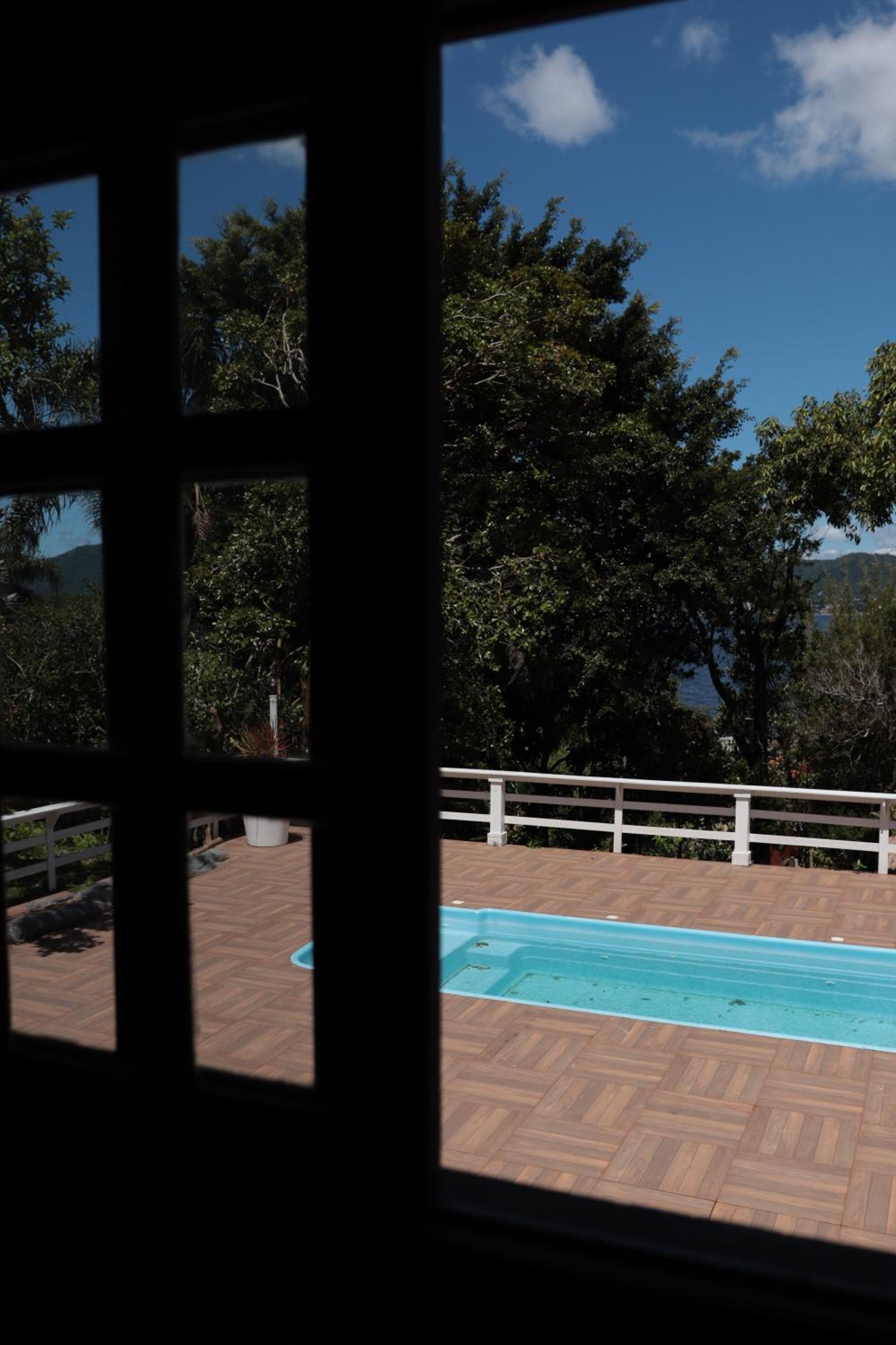 Casa c/ Piscina&Acesso a Lagoa da Conceição NG0811