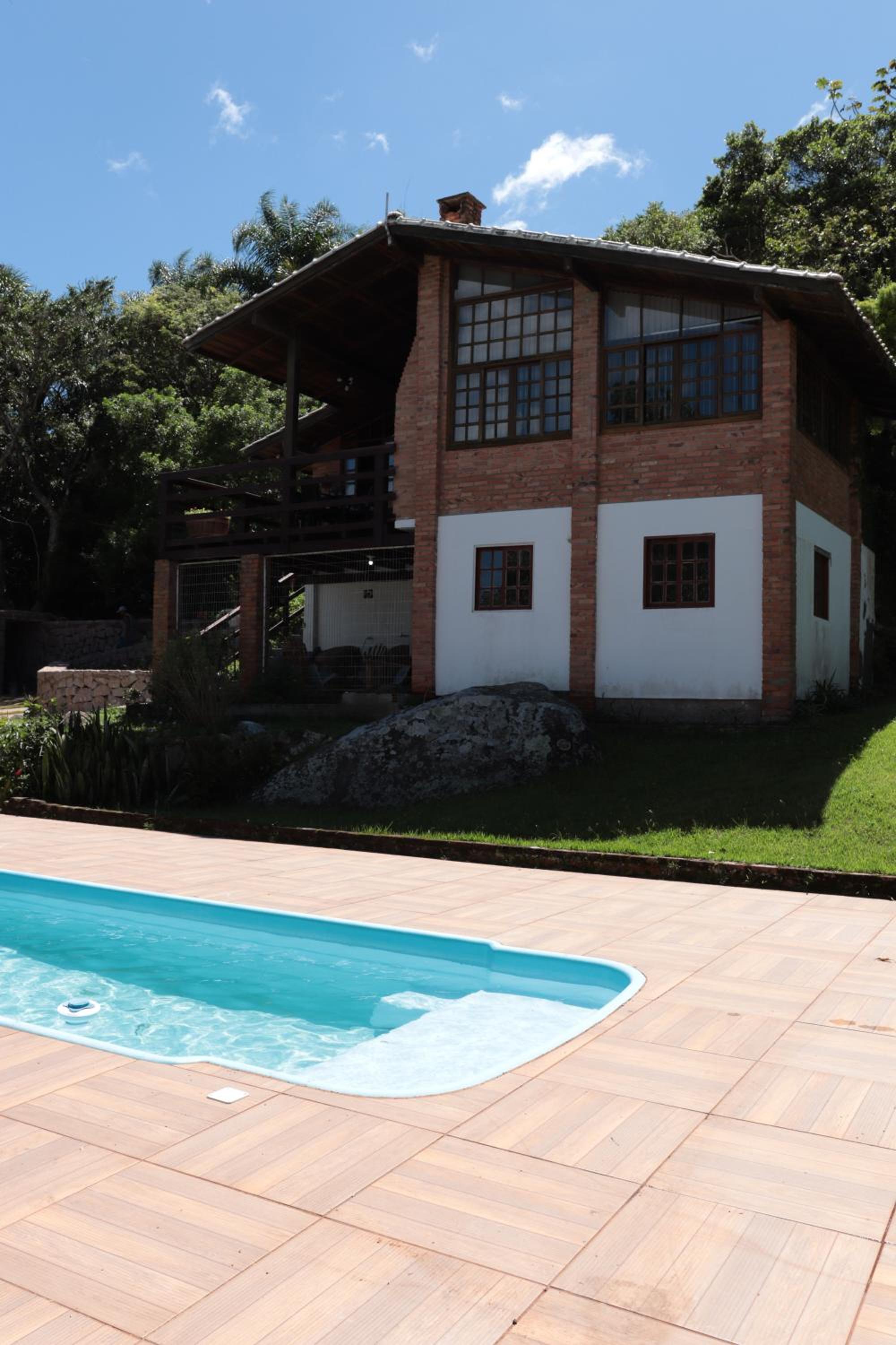Casa c/ Piscina&Acesso a Lagoa da Conceição NG0811