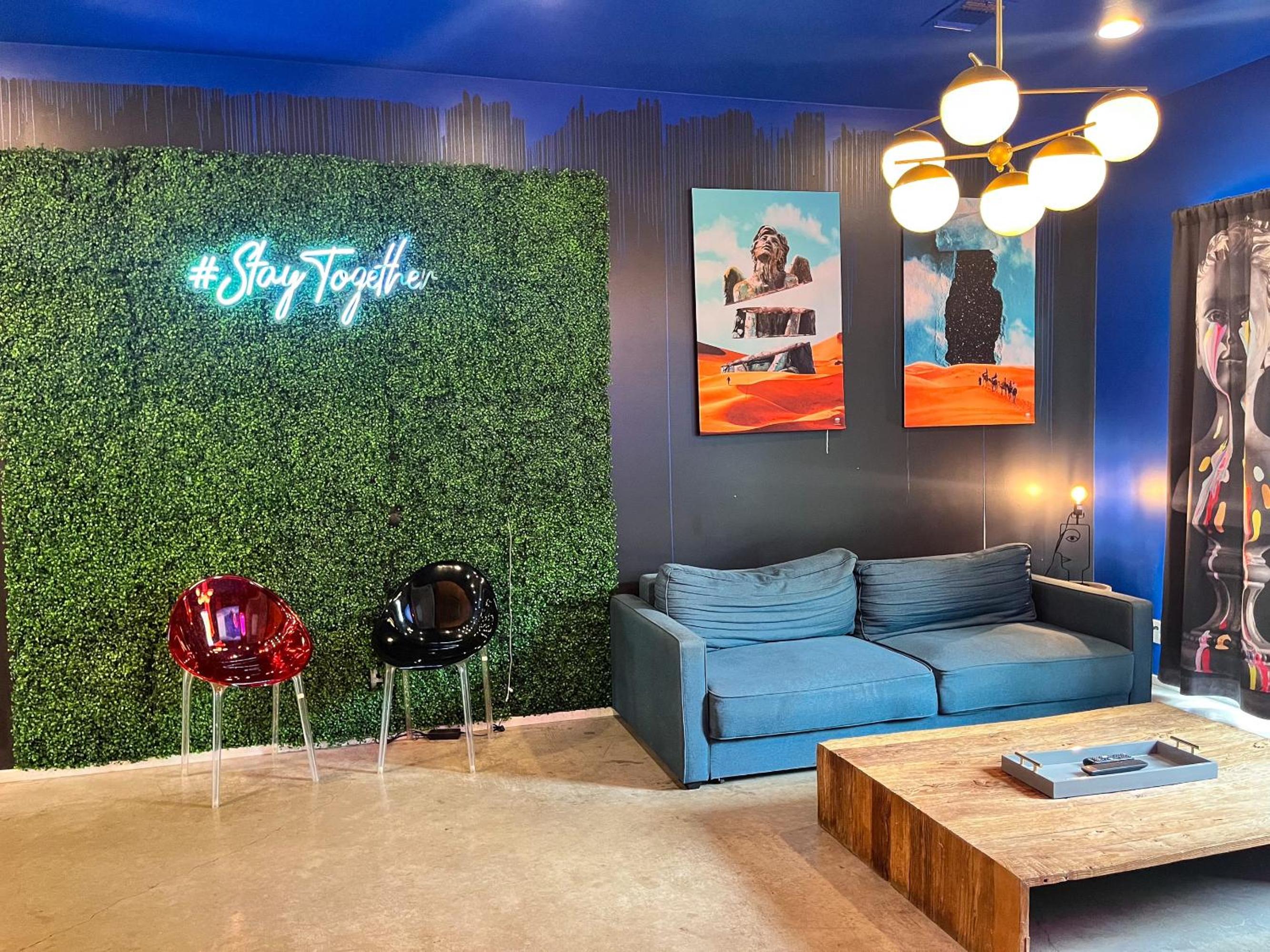 lounge