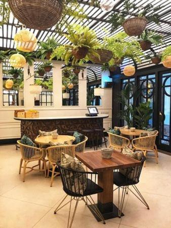 Luxary Home VIP Flora inn