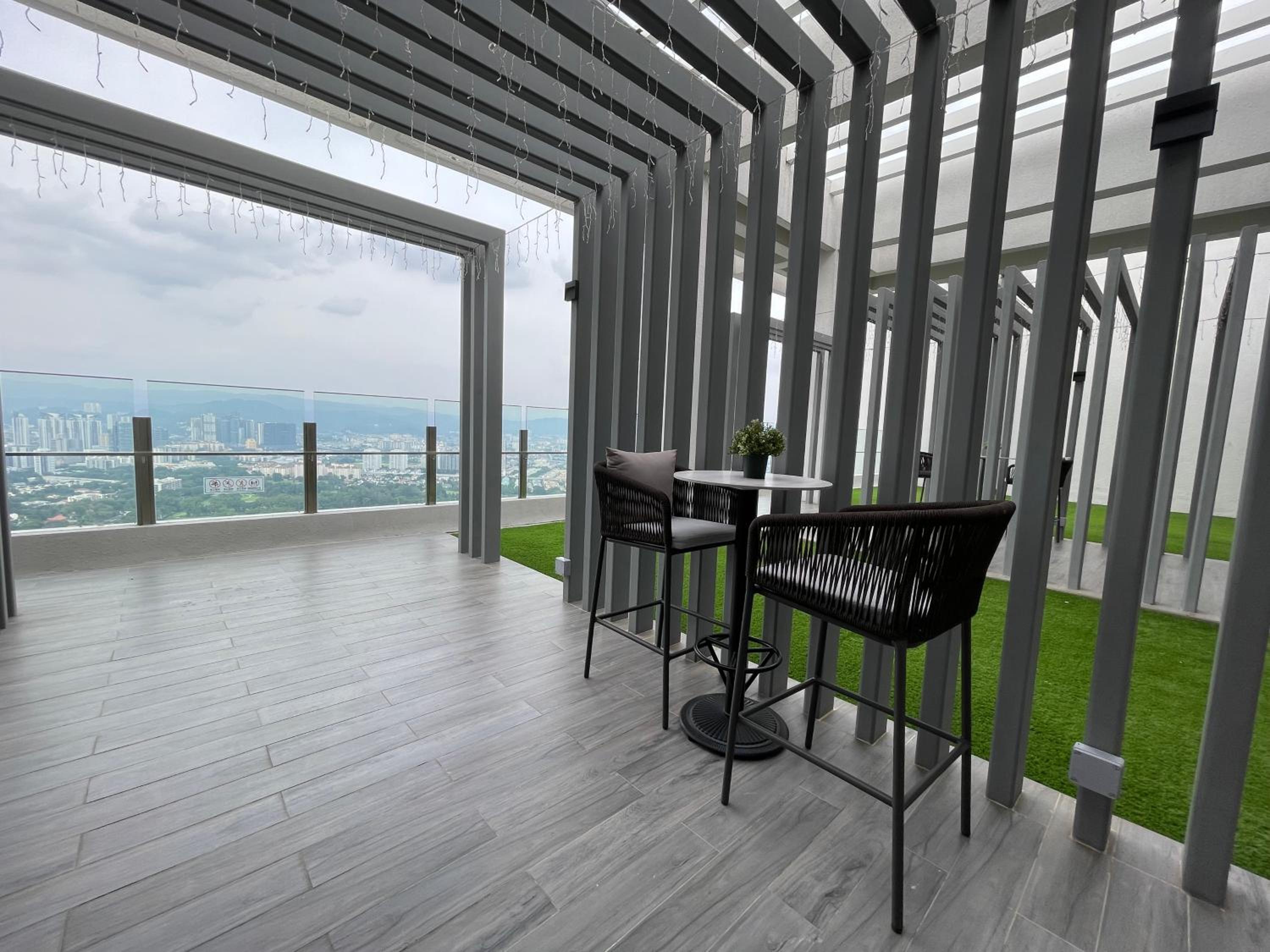 Agile Bukit Bintang Kuala Lumpur by Glamourhome